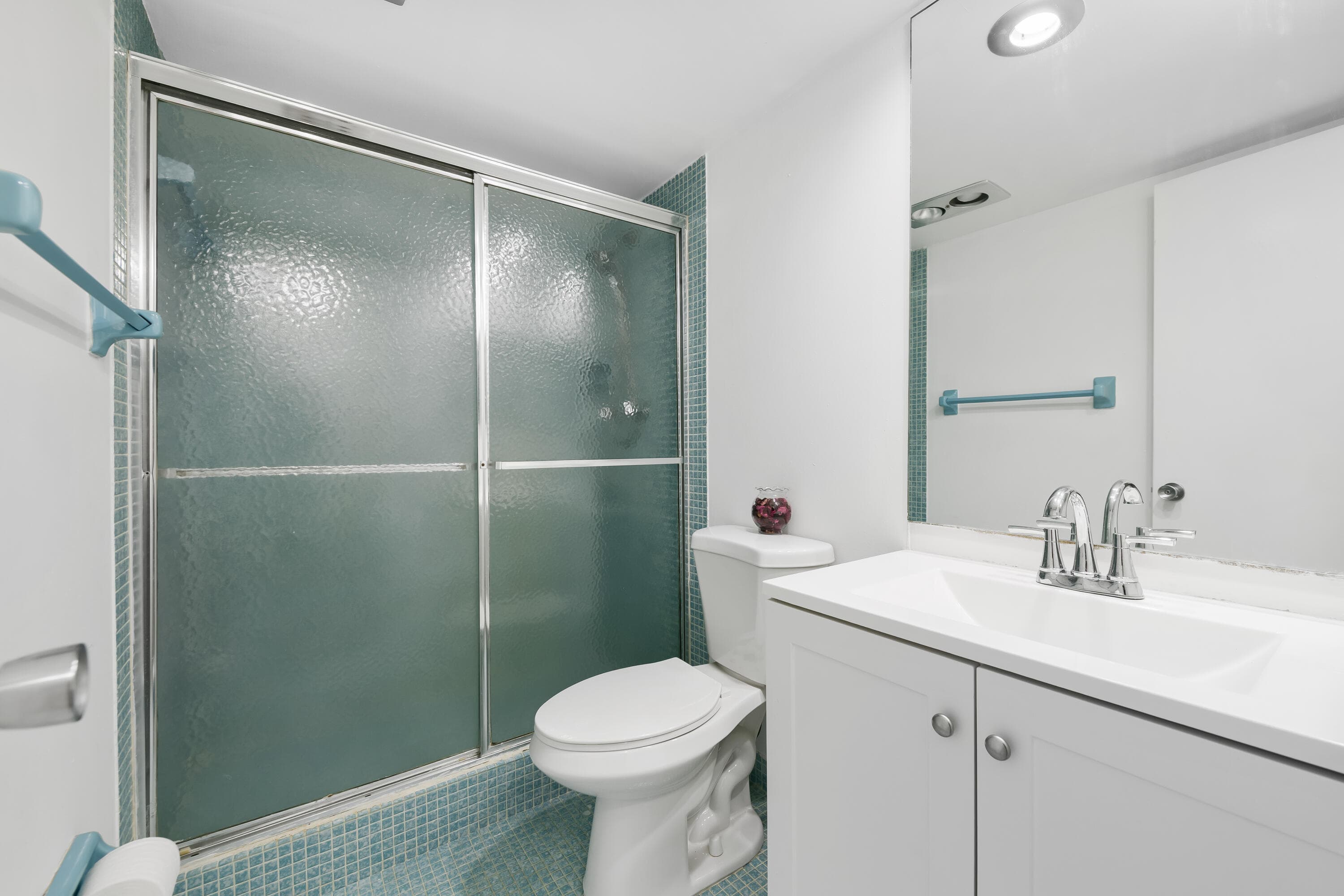 3051 N Course Drive 211, Pompano Beach, FL 33069 19