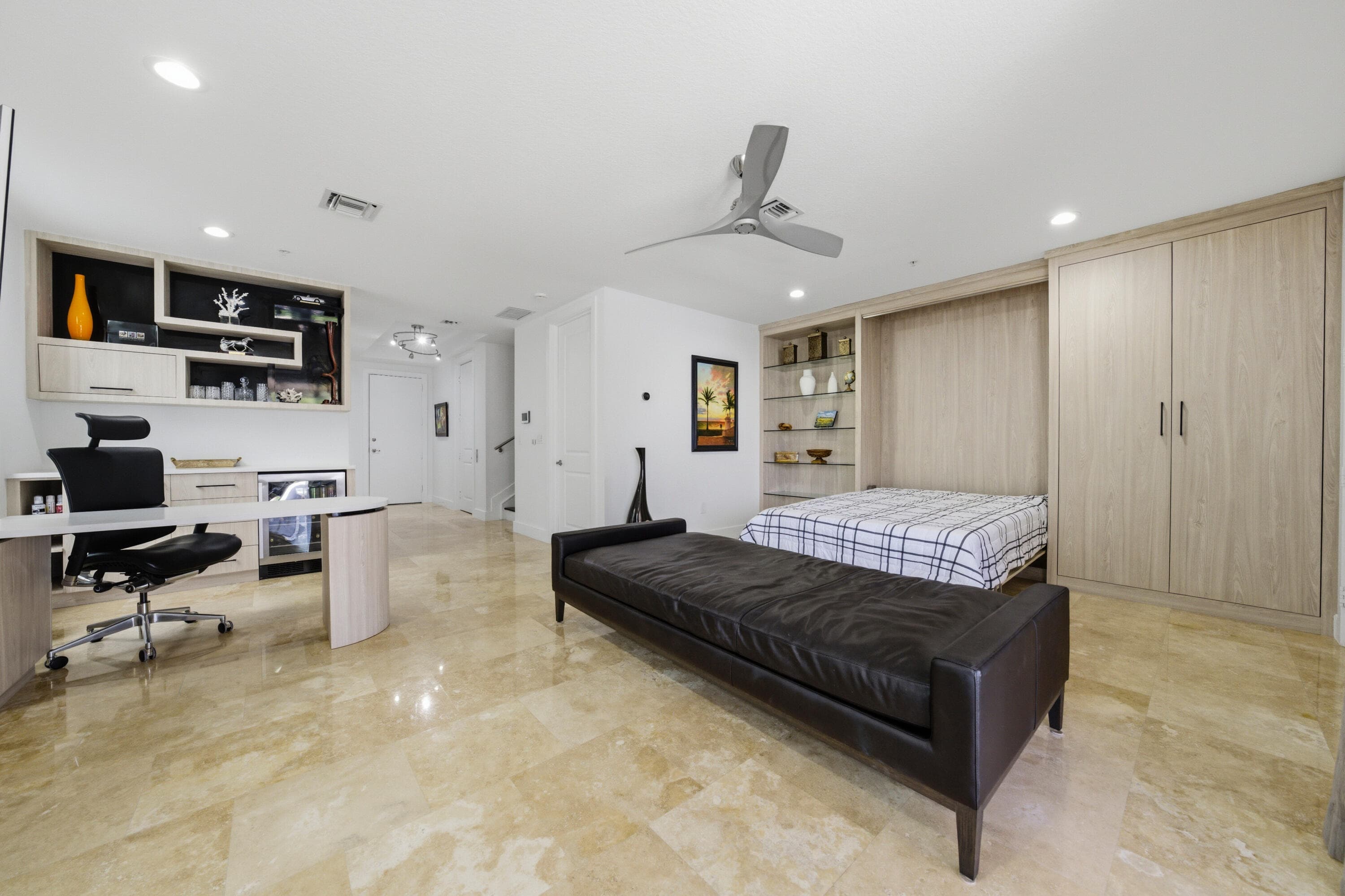 69 Isle Of Venice Drive, Fort Lauderdale, FL 33301 30