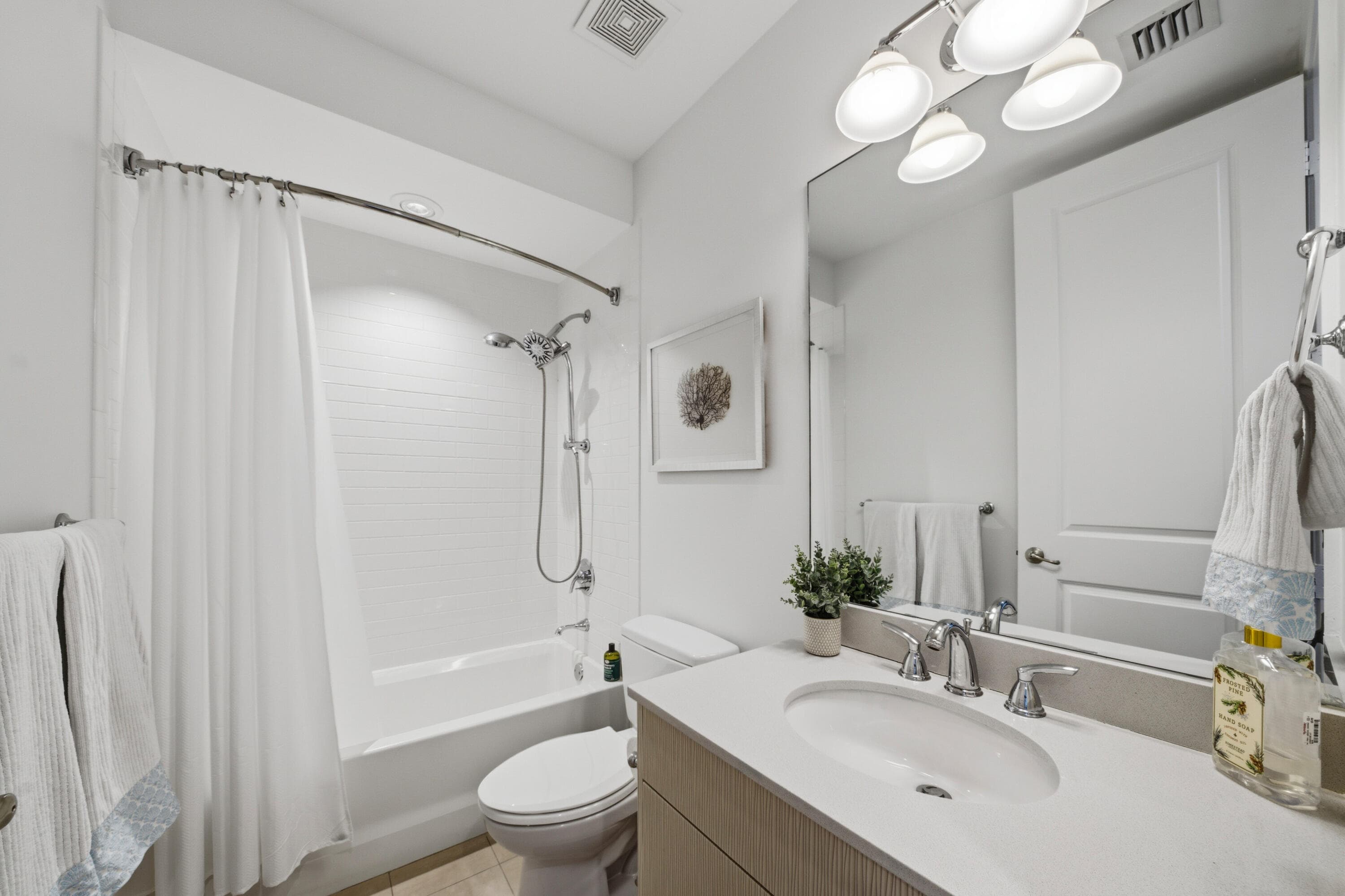 69 Isle Of Venice Drive, Fort Lauderdale, FL 33301 44