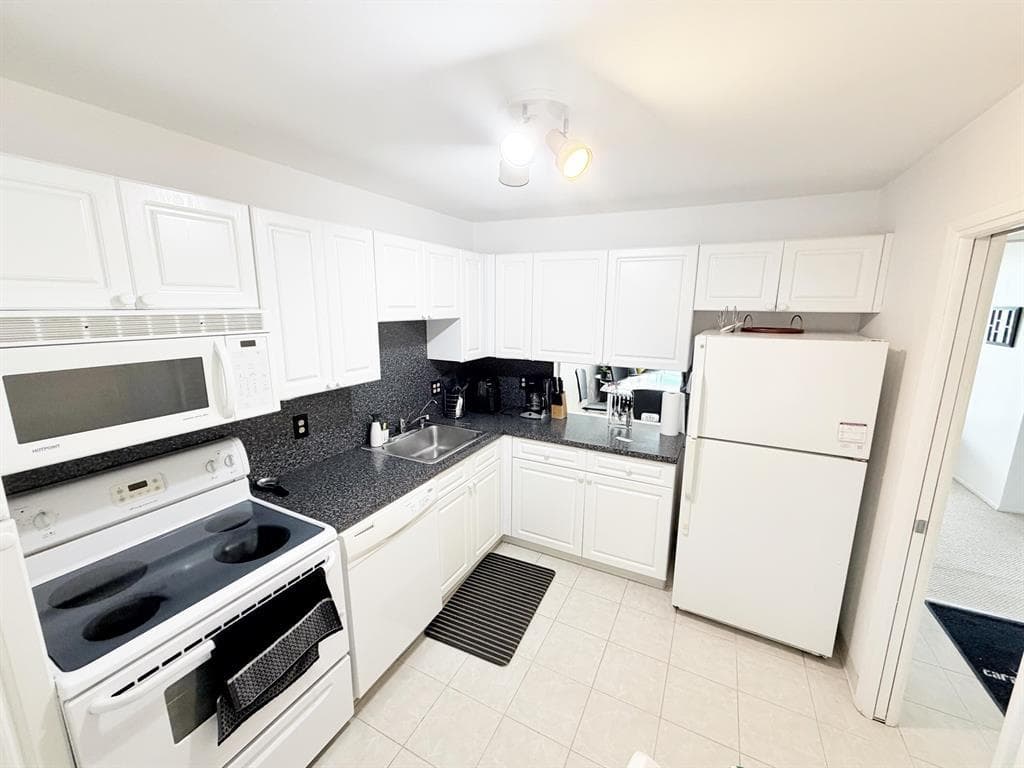 2681 S Course Drive 511, Pompano Beach, FL 33069 6