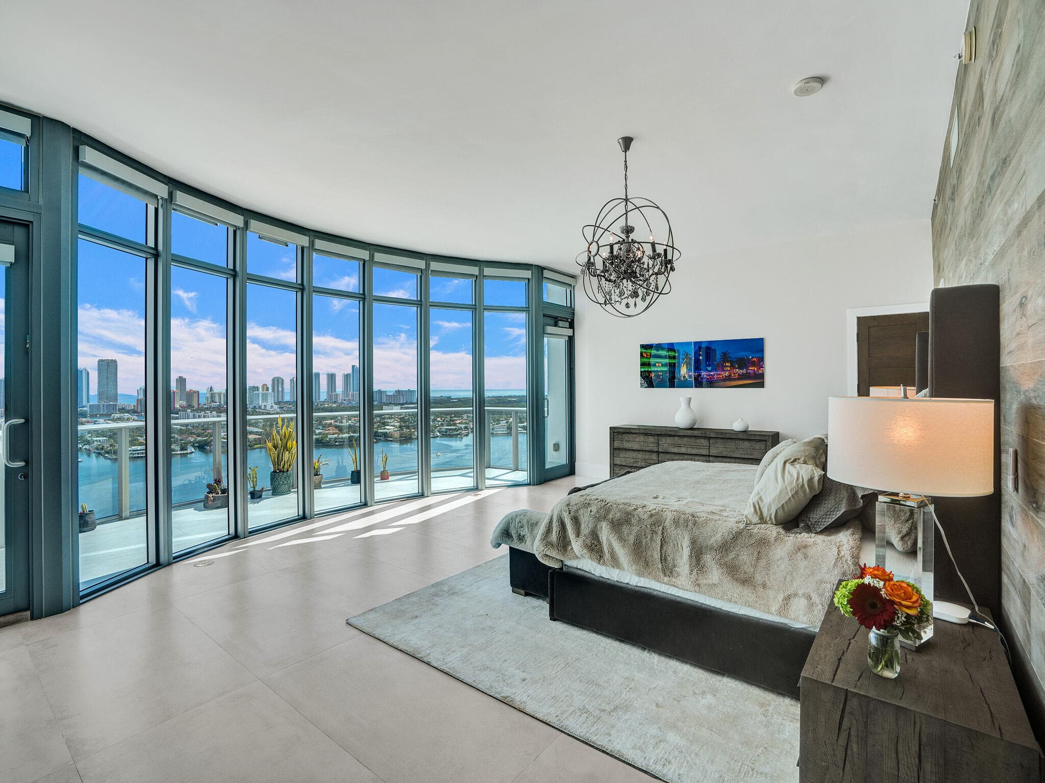 17301 Biscayne Boulevard, North Miami Beach, FL 33160 21