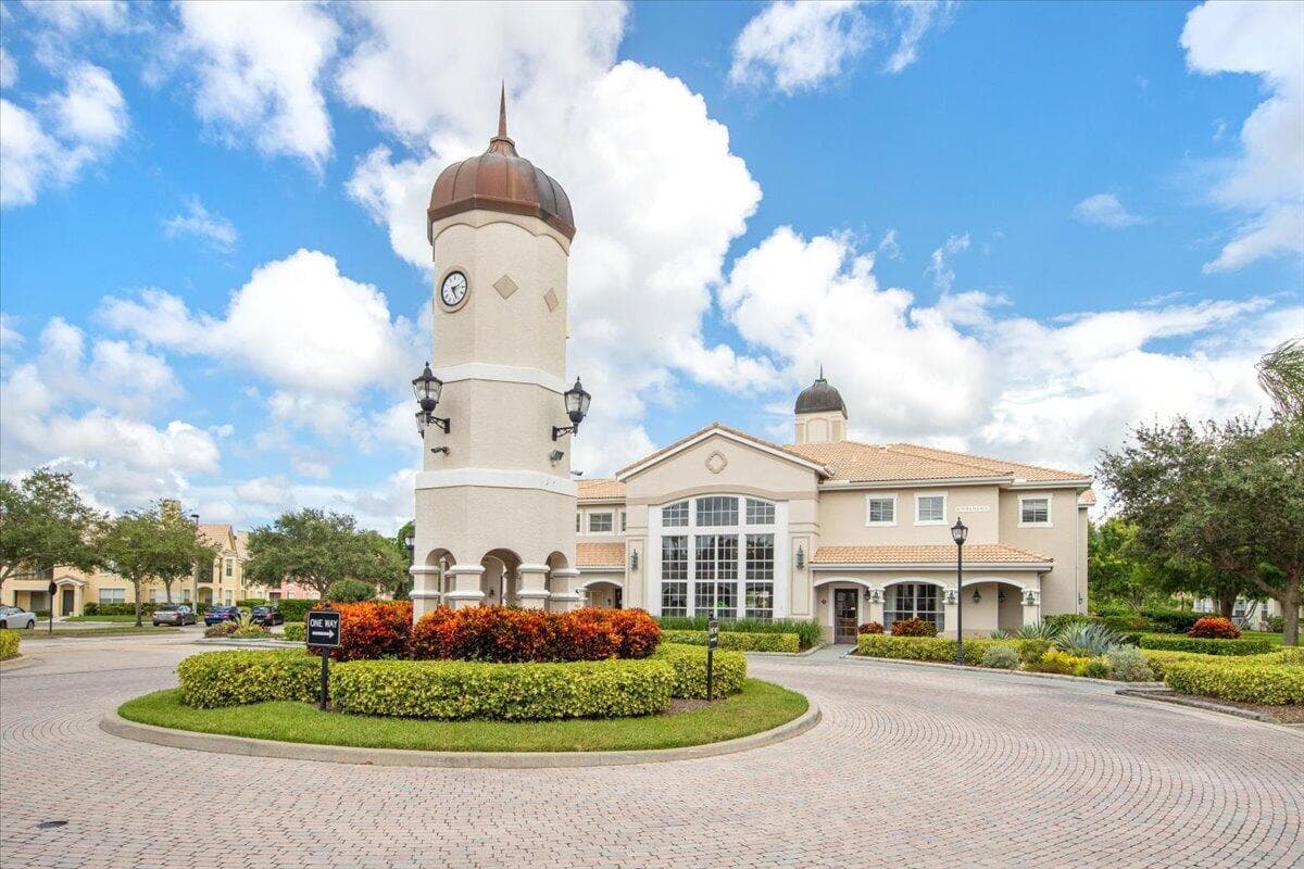 158 SW Peacock Boulevard 30105, Port St. Lucie, FL 34986 21