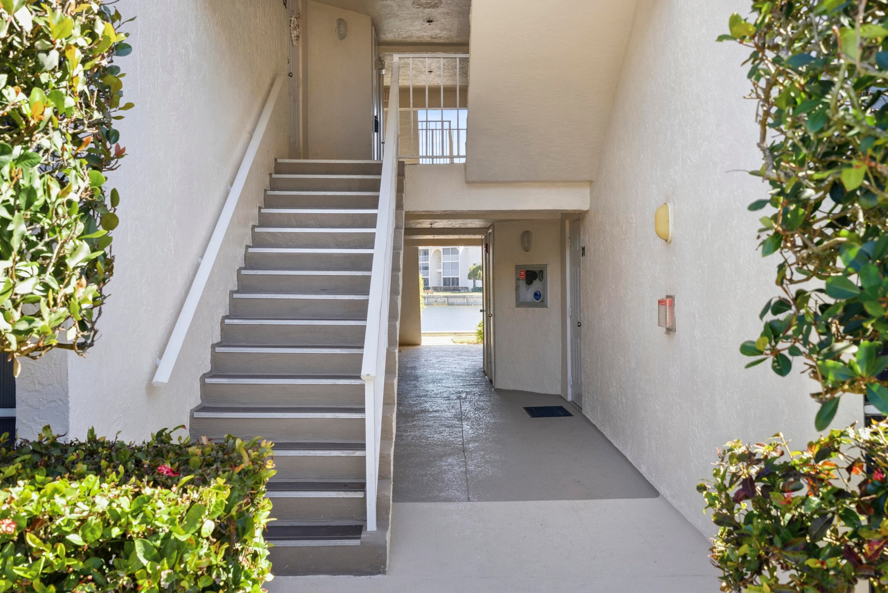 4452 NE Ocean Boulevard C3, Jensen Beach, FL 34957 2