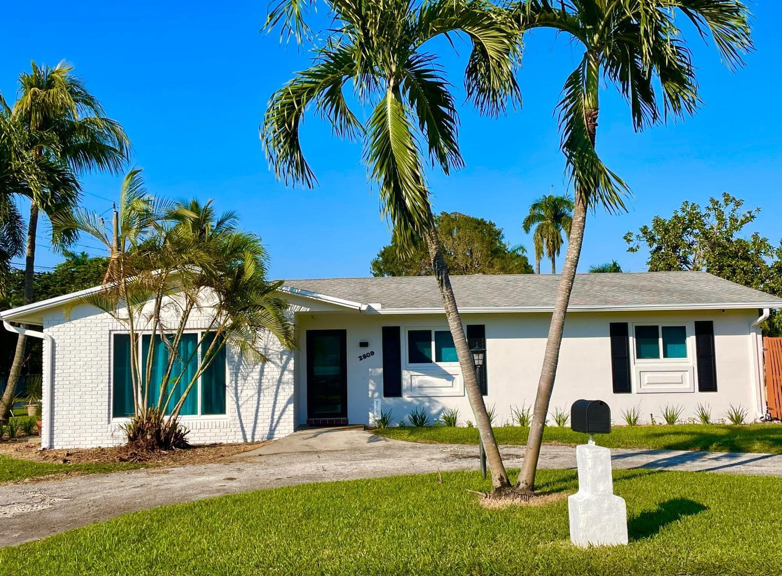 2809 SW 46th Street, Dania Beach, FL 33312