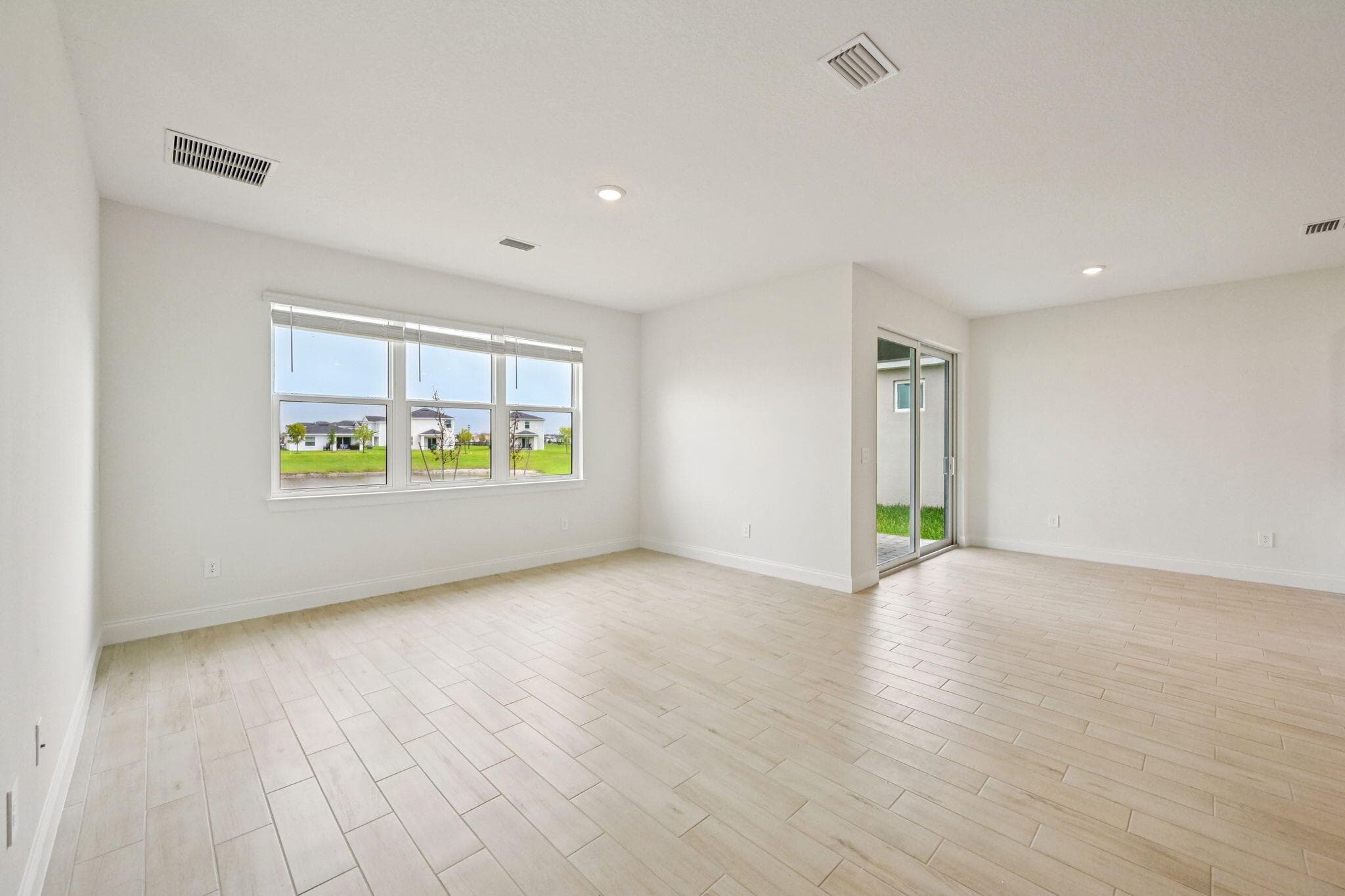 11253 NW Blockbird Drive, Port St. Lucie, FL 34987 24