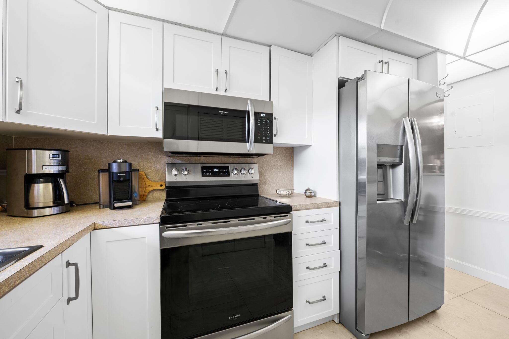 9330 Sunrise Lakes Boulevard 104, Sunrise, FL 33322 6