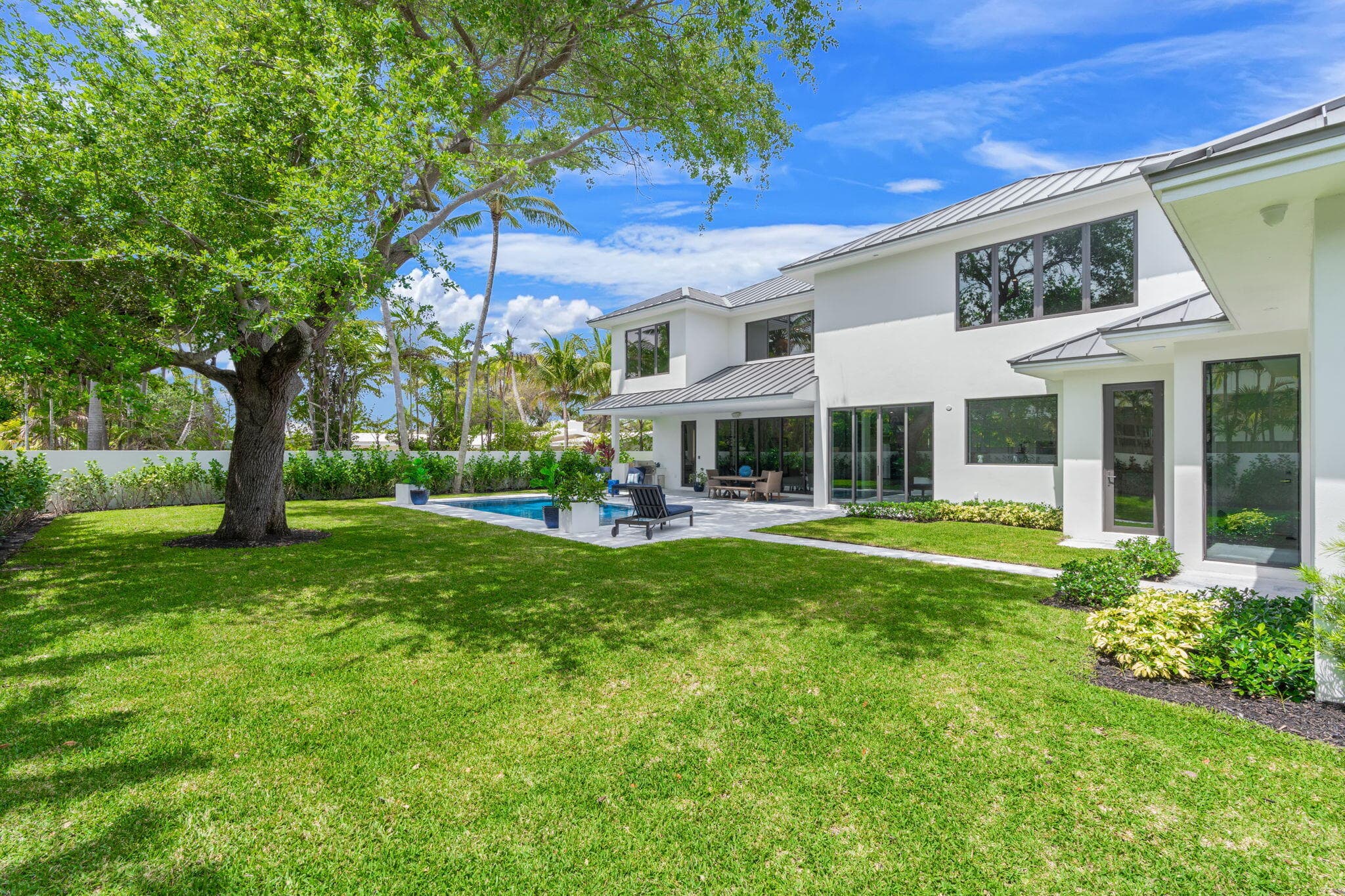 2406 NE 13th Court, Fort Lauderdale, FL 33304 33