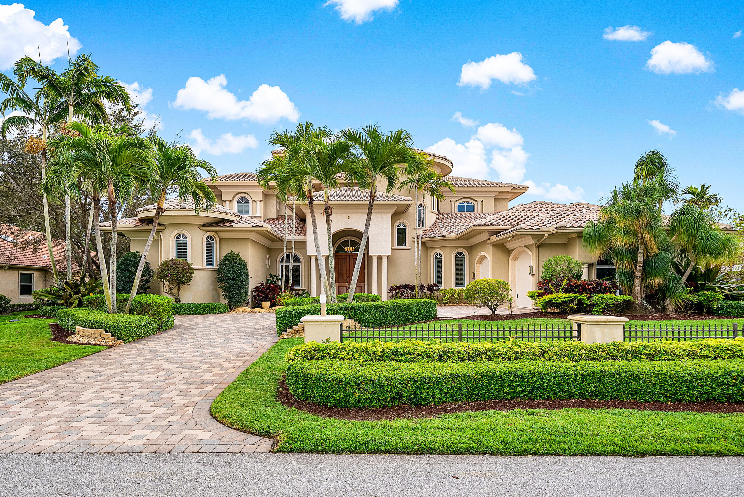 4304 Saint Andrews Drive, Boynton Beach, FL 33436