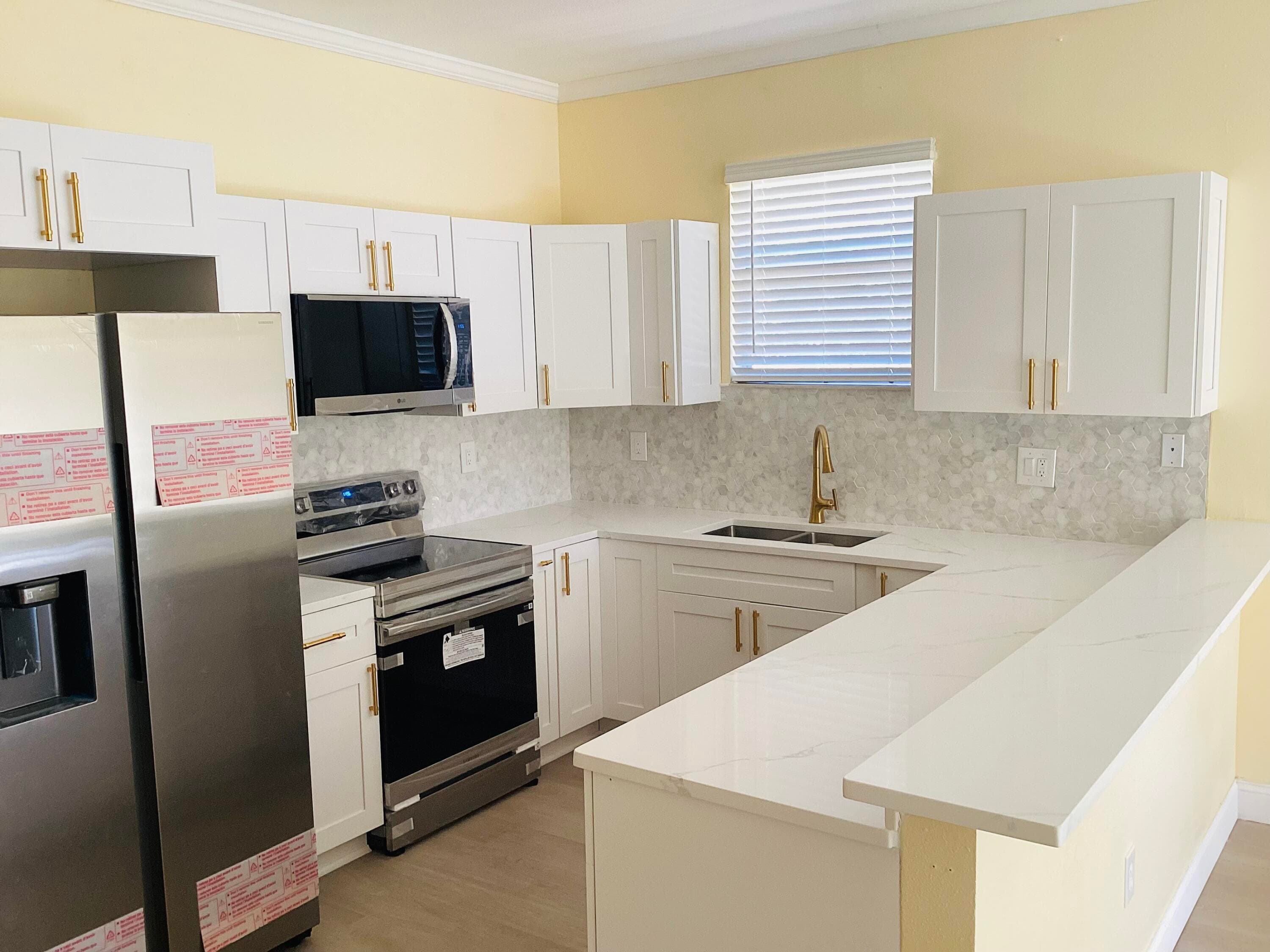 3809 N Whittier Street, Tampa, FL 33619 7