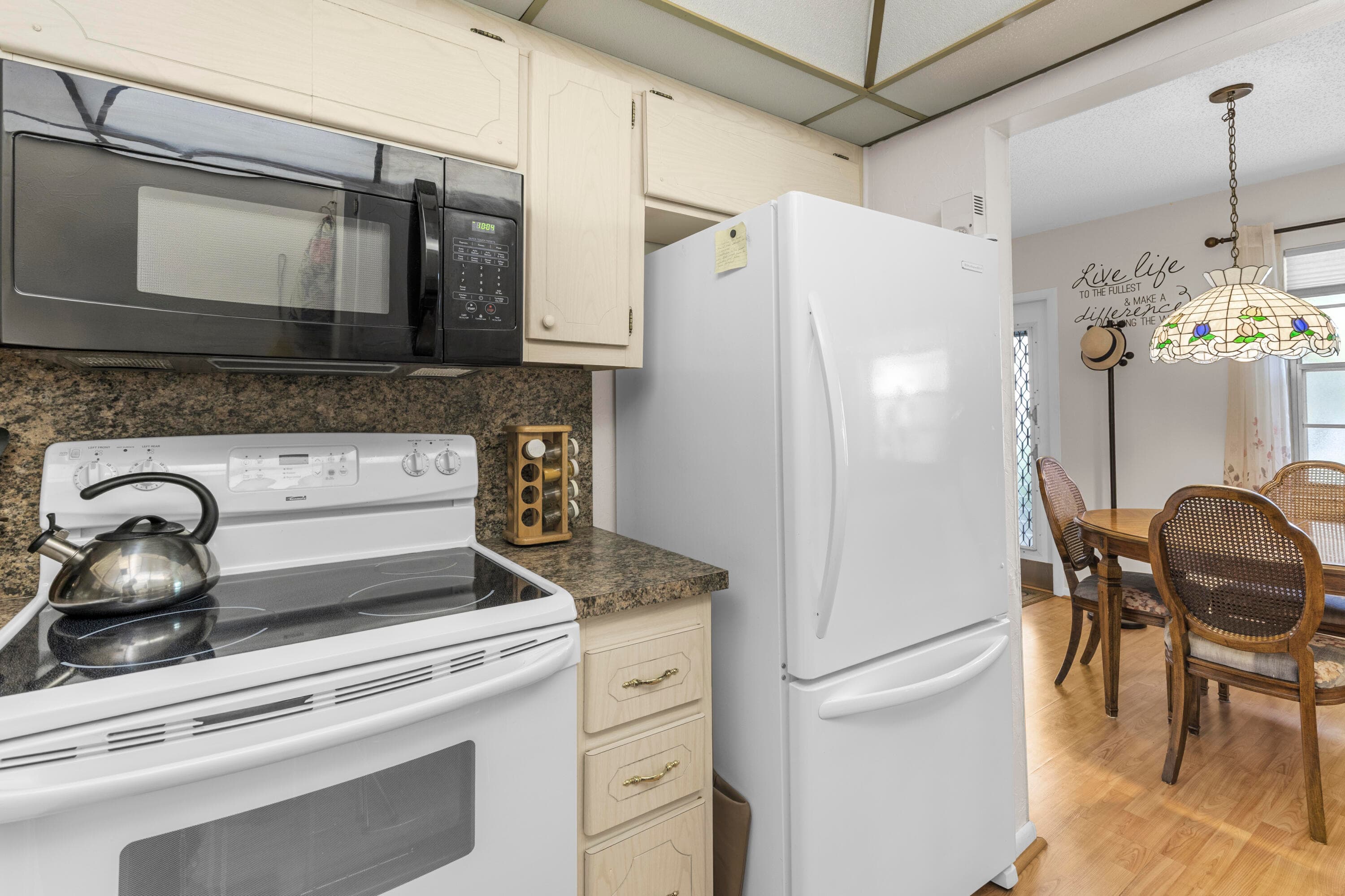 266 Ventnor S, Deerfield Beach, FL 33442 11
