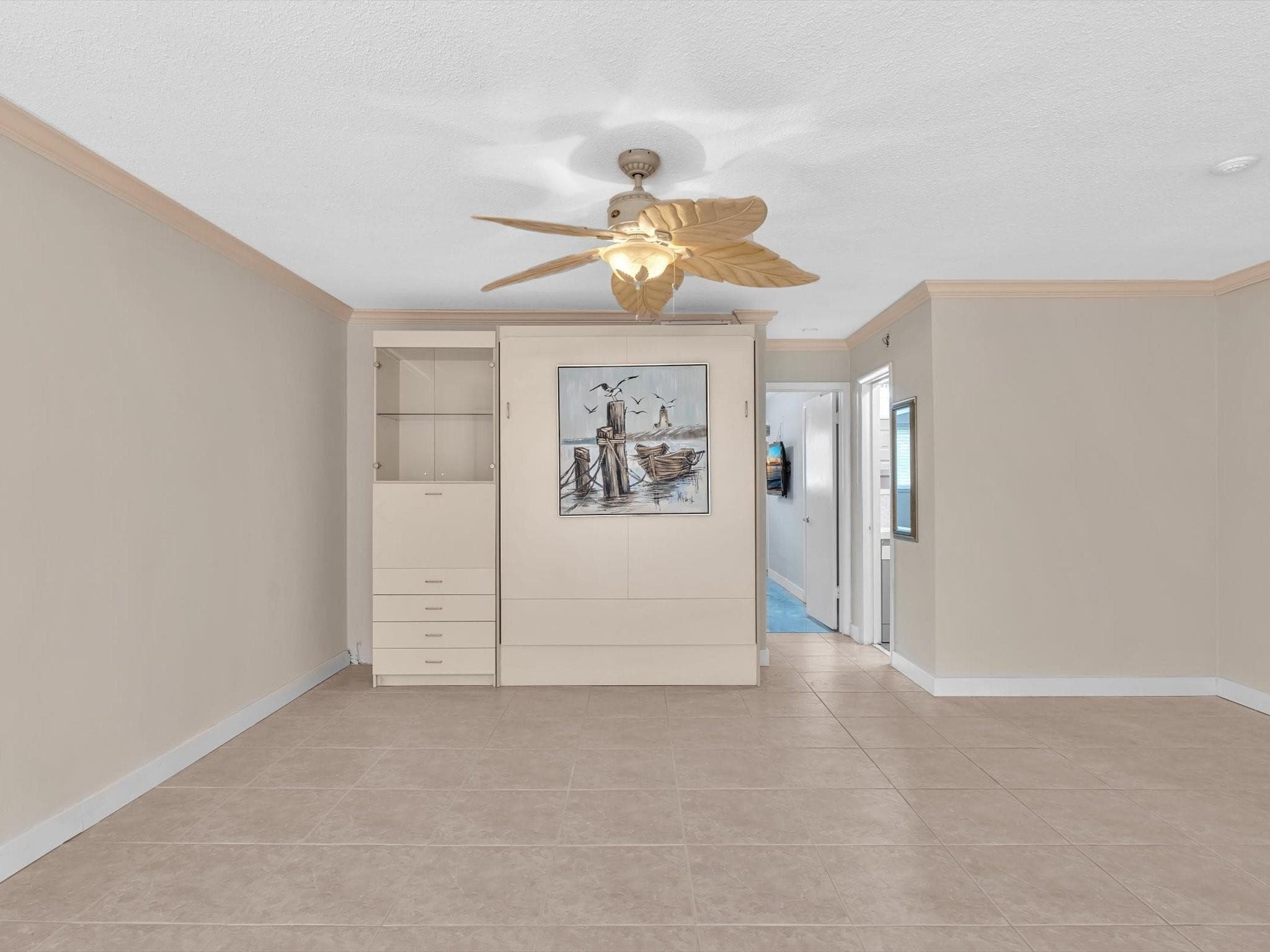 2000 Diana Drive 207, Hallandale Beach, FL 33009 4