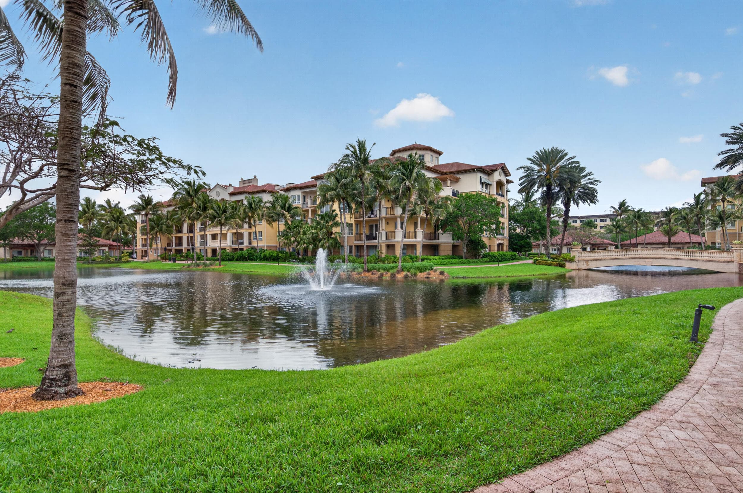 16135 Emerald Estates Drive 164, Weston, FL 33331 40