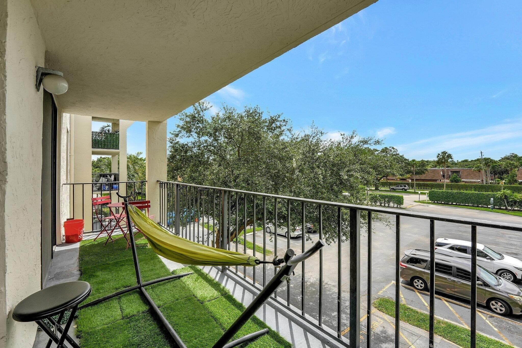 6190 Woodlands Boulevard 311, Tamarac, FL 33319 33
