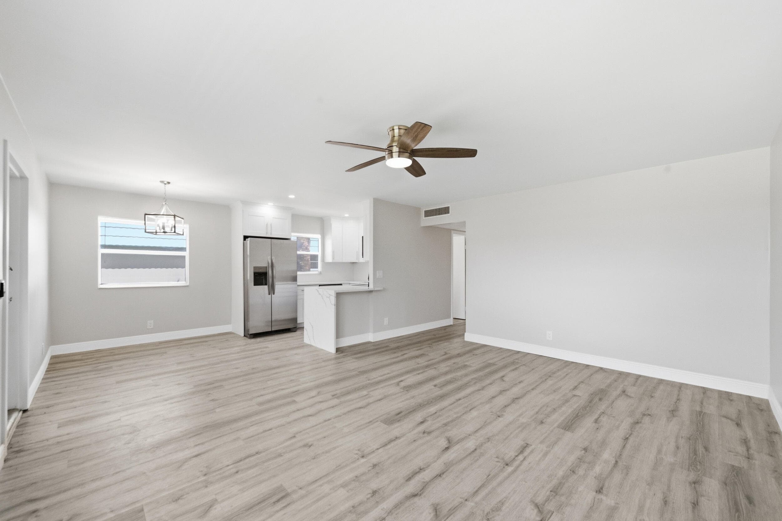 284 Flanders F, Delray Beach, FL 33484 5