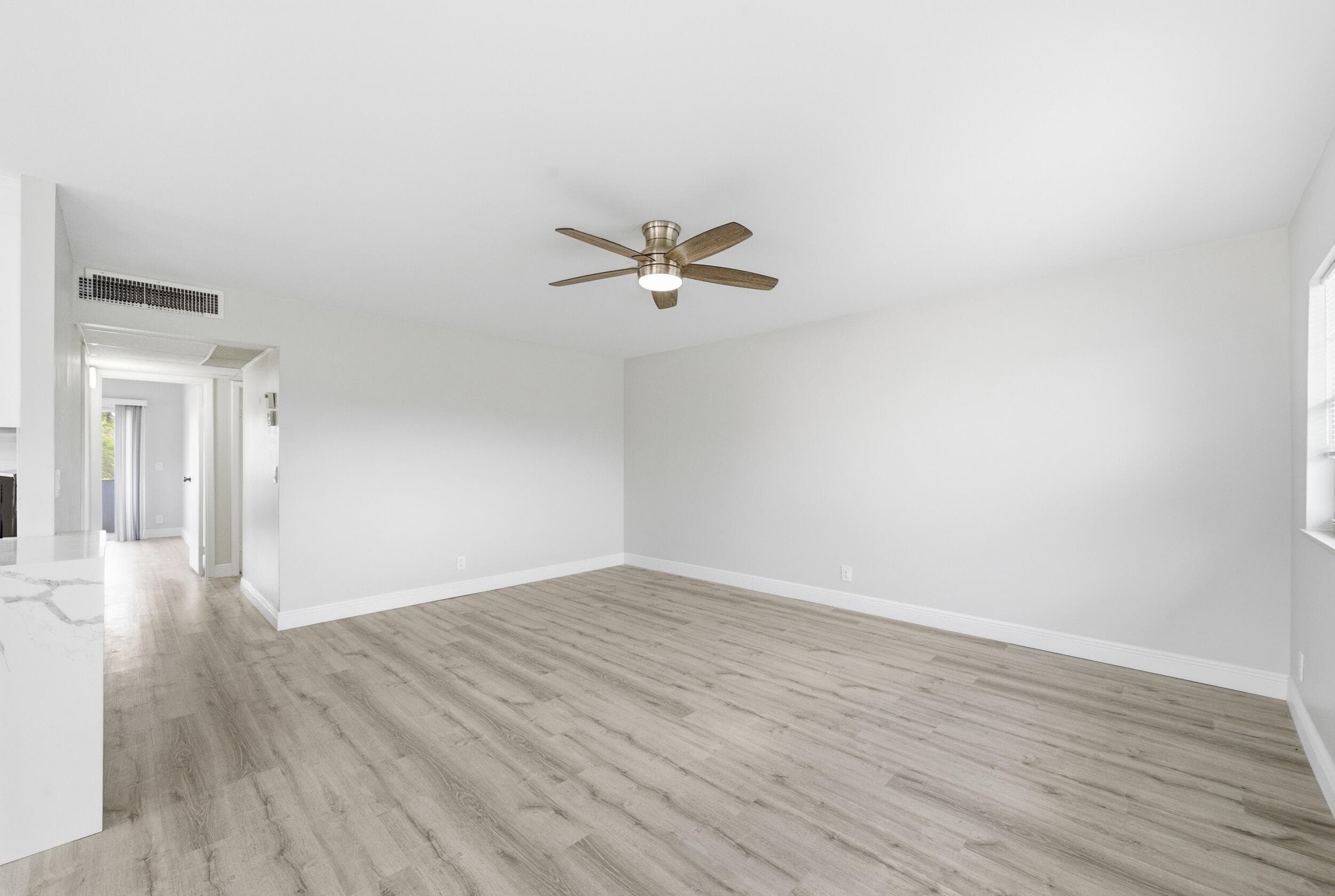 284 Flanders F, Delray Beach, FL 33484 11