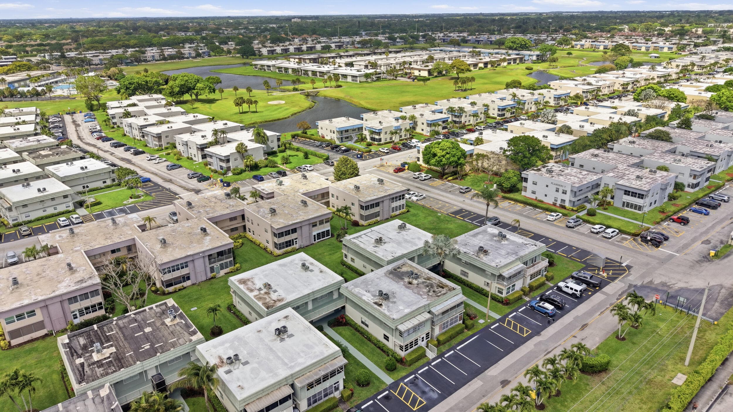 284 Flanders F, Delray Beach, FL 33484 44