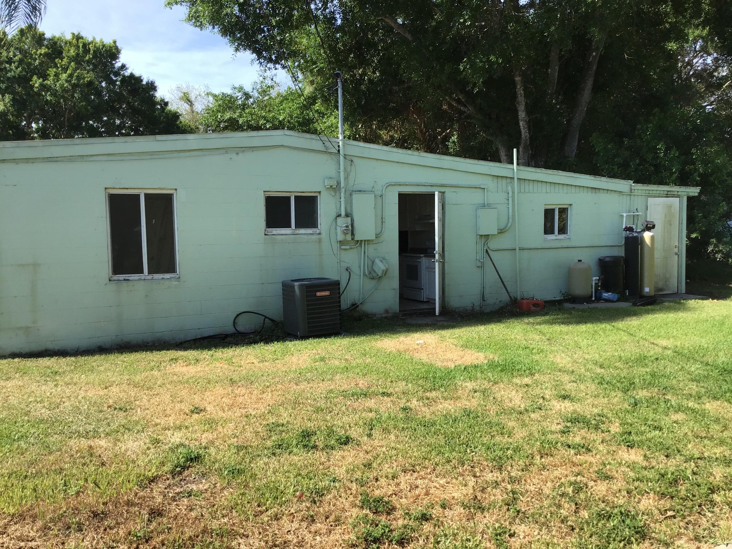 364 Johnston Street, Fort Pierce, FL 34982 4