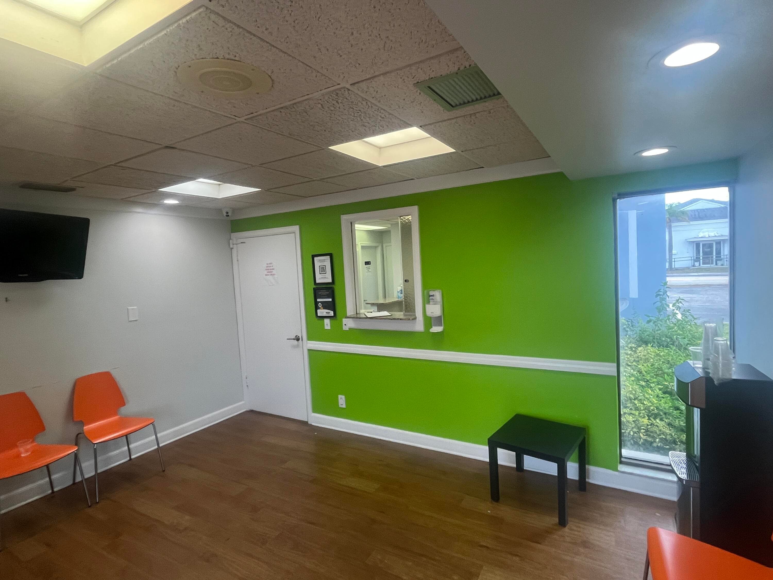 1708 N Federal Highway 1st Floor, Lake Worth Beach, FL 33460 3