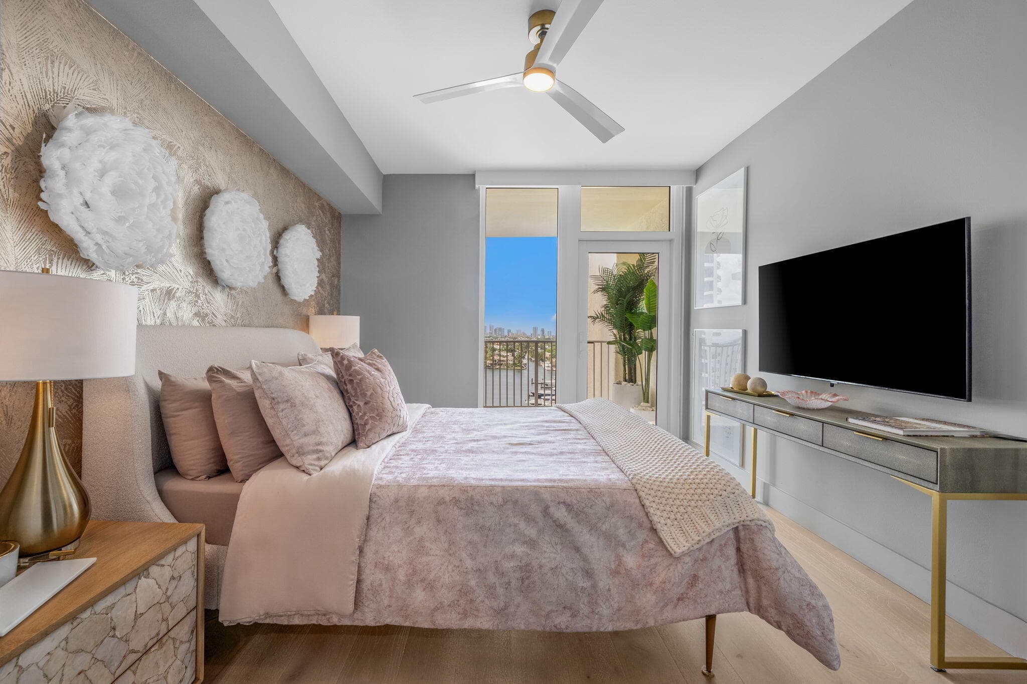 101 S Fort Lauderdale Beach Boulevard 1404, Fort Lauderdale, FL 33316 30