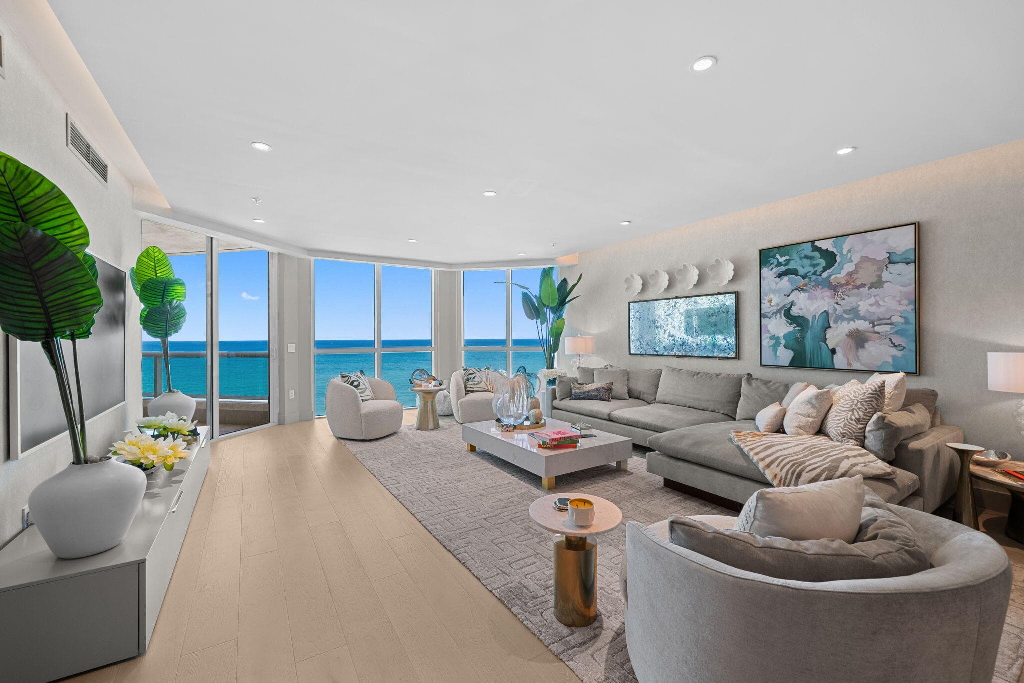101 S Fort Lauderdale Beach Boulevard 1404, Fort Lauderdale, FL 33316 8