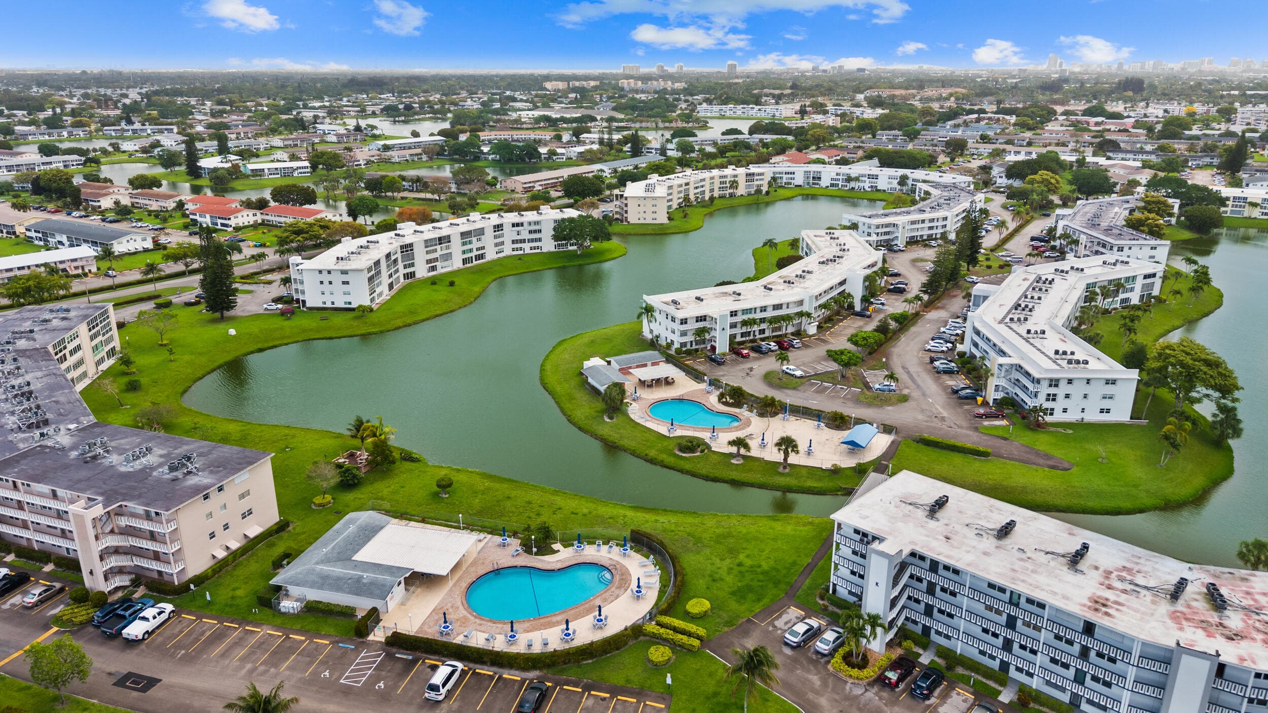 126 Southampton B, West Palm Beach, FL 33417 17