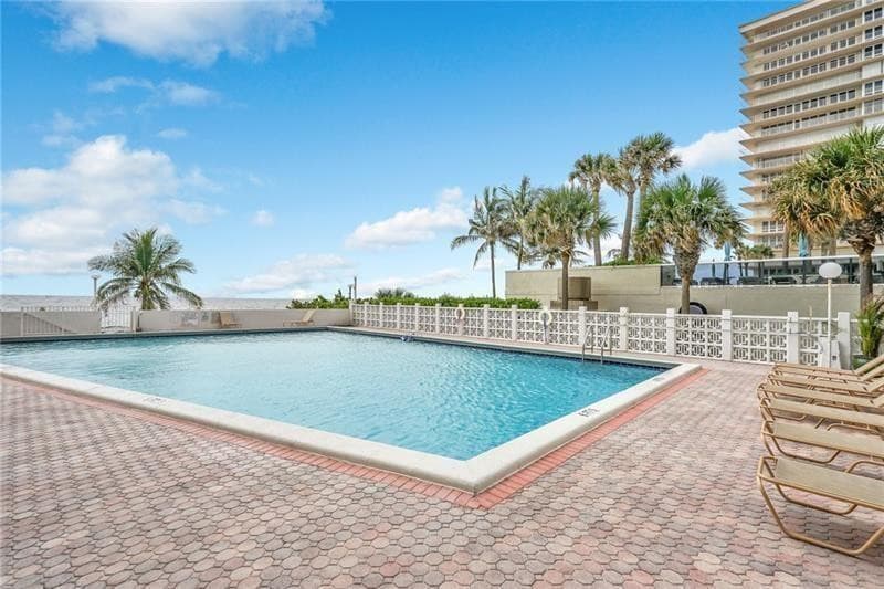 4250 Galt Ocean Drive 15a, Fort Lauderdale, FL 33308 4