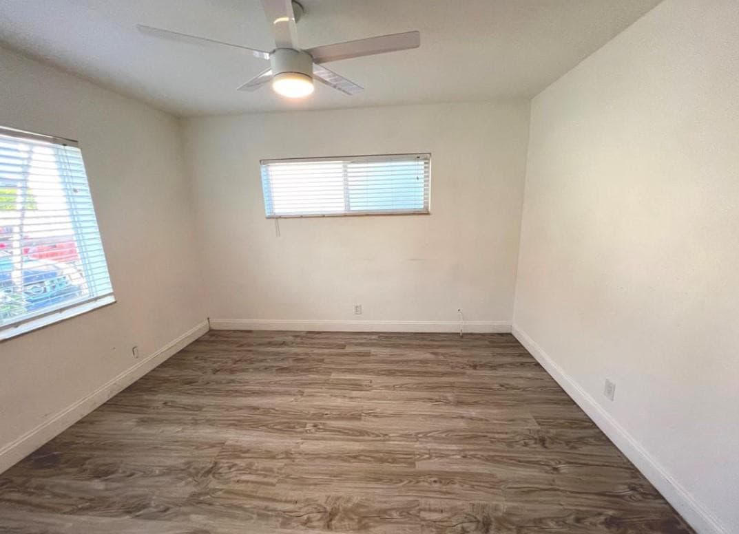 1060 Crystal Lake Drive 101, Deerfield Beach, FL 33064 9