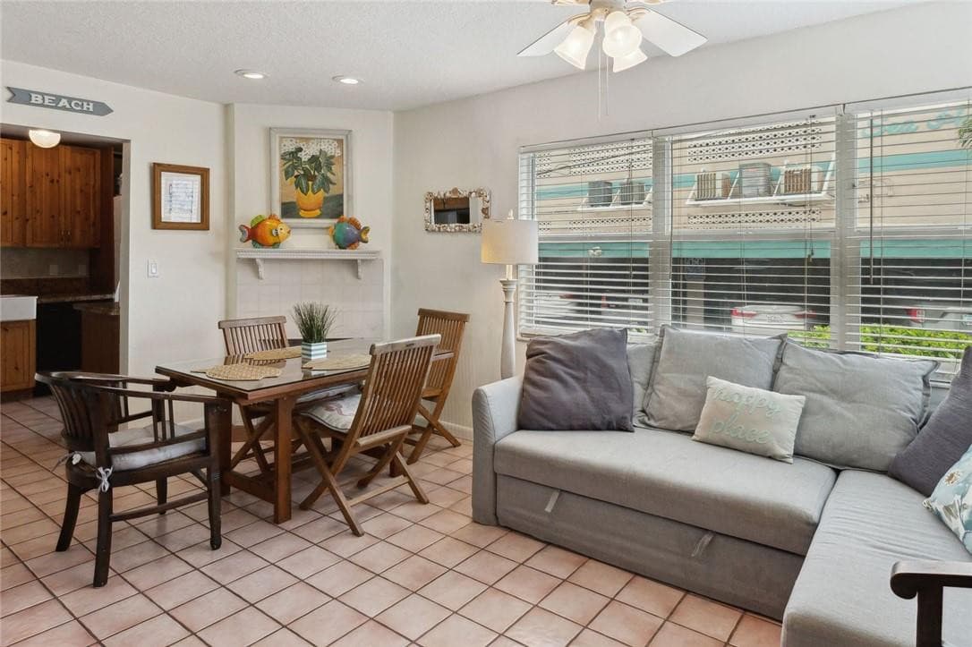 301 Van Buren Street 101d, Hollywood, FL 33019 5