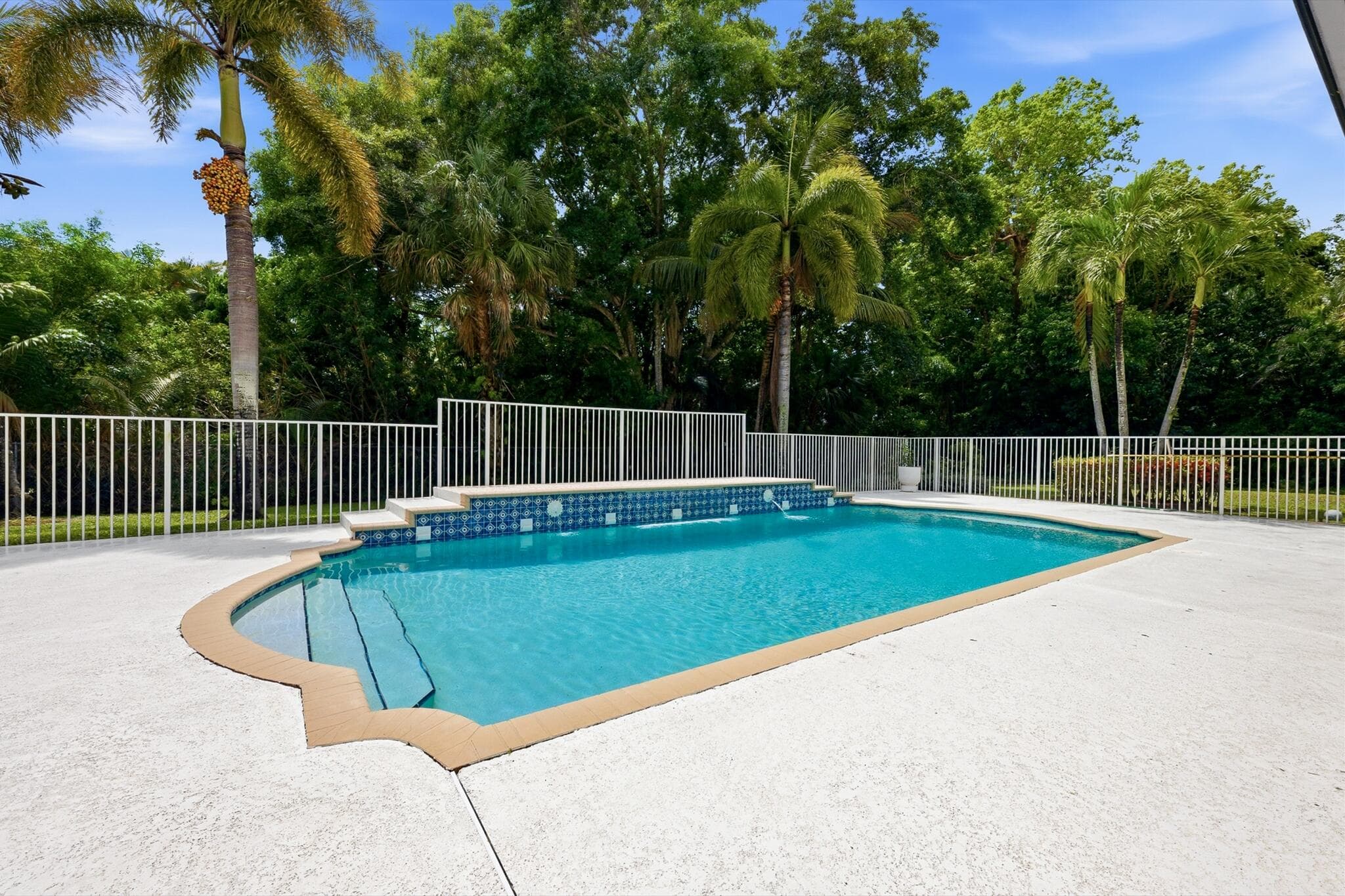 8717 Estate Drive, West Palm Beach, FL 33411 52