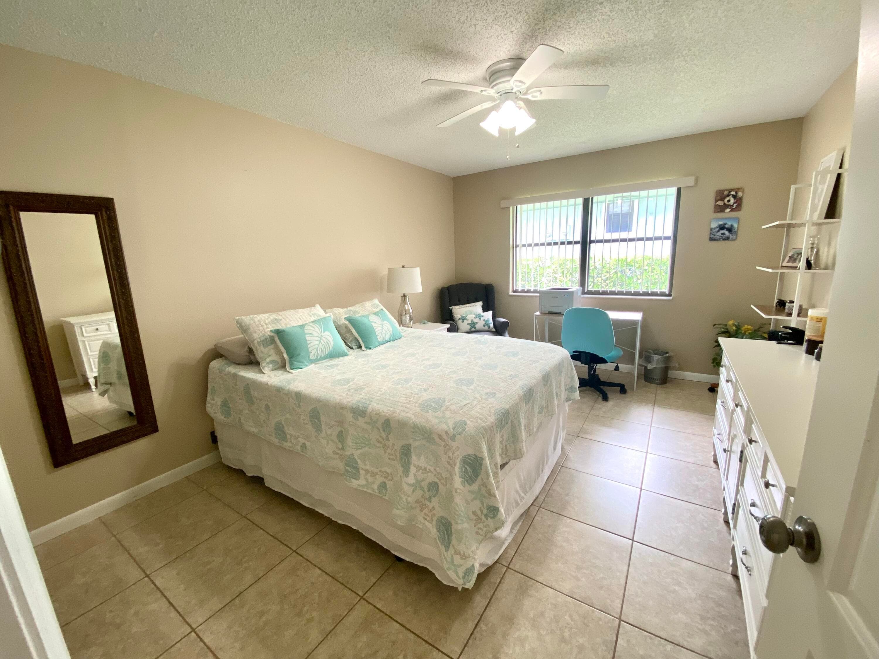 1127 E Seminole Avenue 13d, Jupiter, FL 33477 11