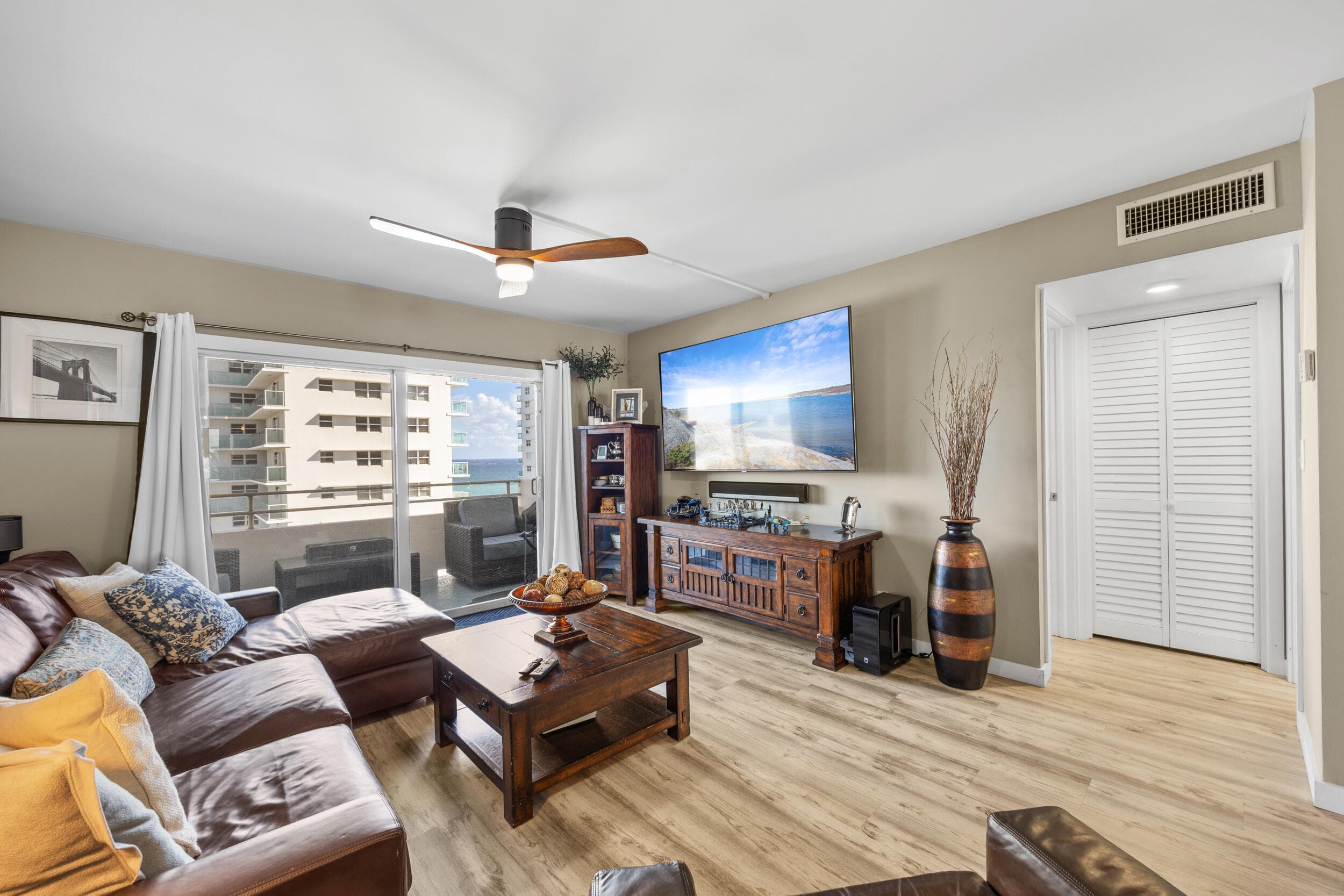 1630 N Ocean Boulevard 812, Pompano Beach, FL 33062 26
