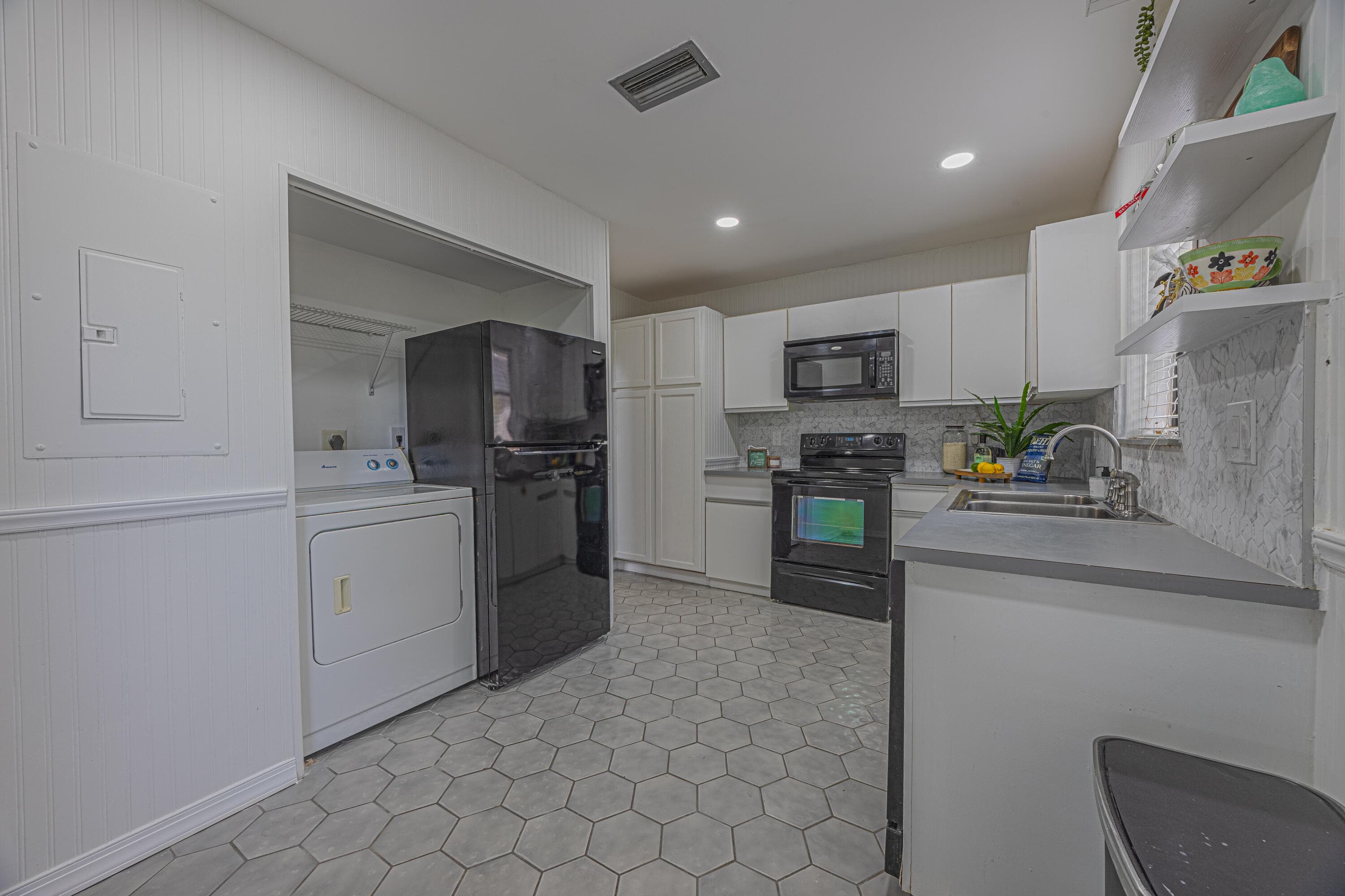 3625 Inverrary Boulevard W, Lauderhill, FL 33319 13