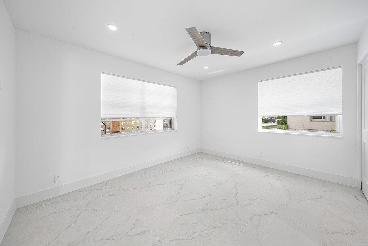 1541 NW 20th Avenue 101, Delray Beach, FL 33445 25
