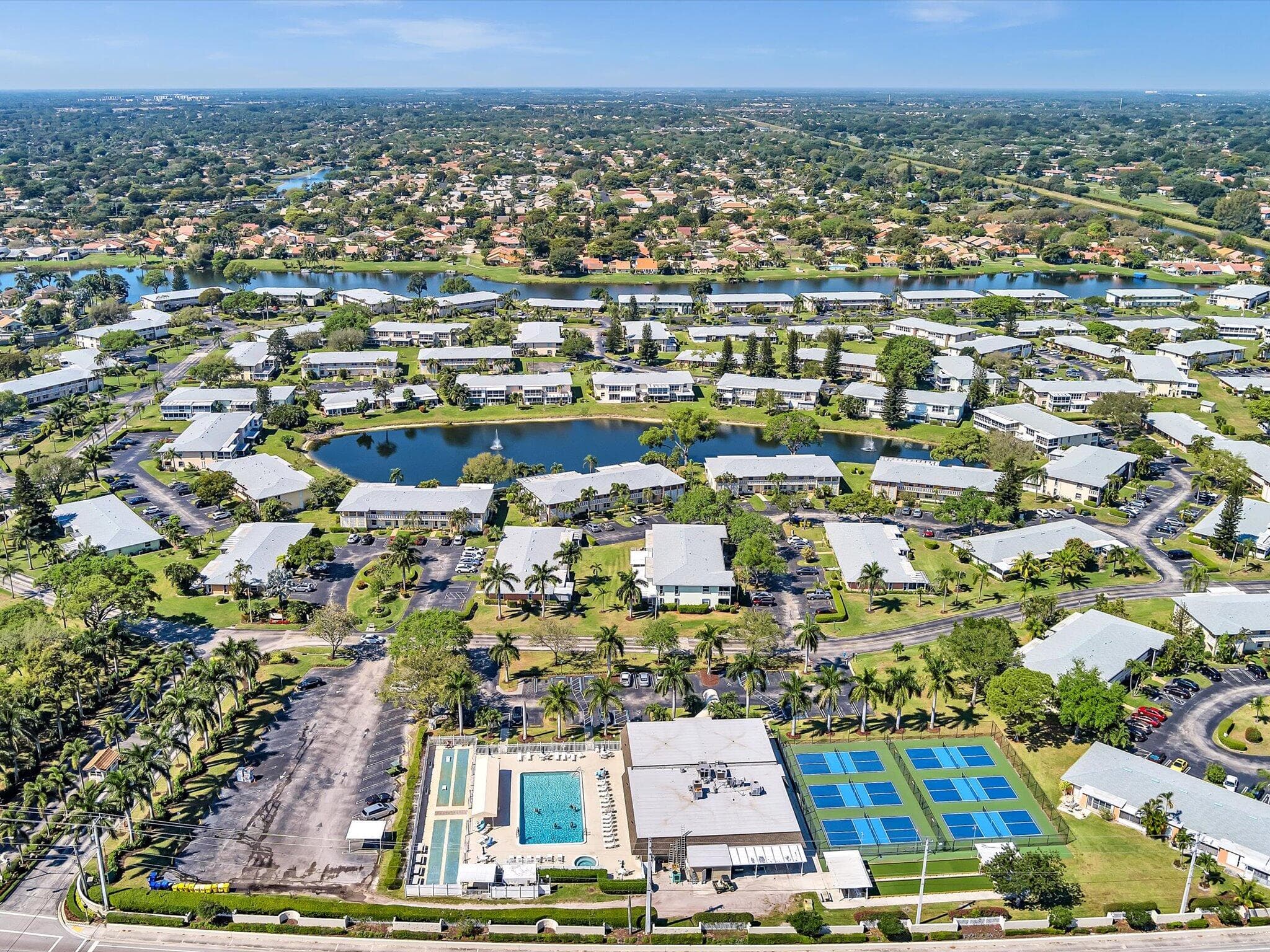 1541 NW 20th Avenue 101, Delray Beach, FL 33445 45