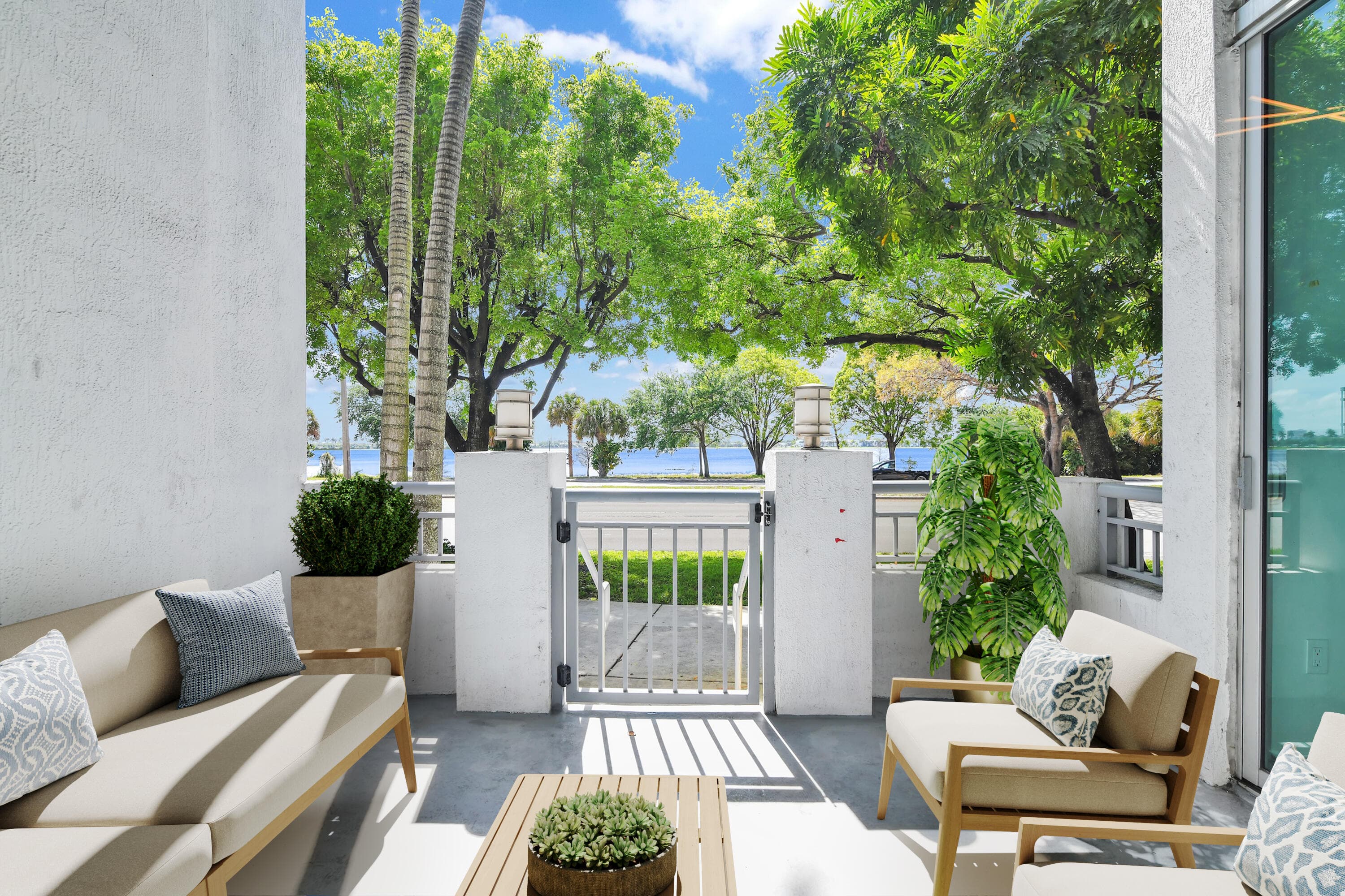 300 S Australian Avenue 125, West Palm Beach, FL 33401 3