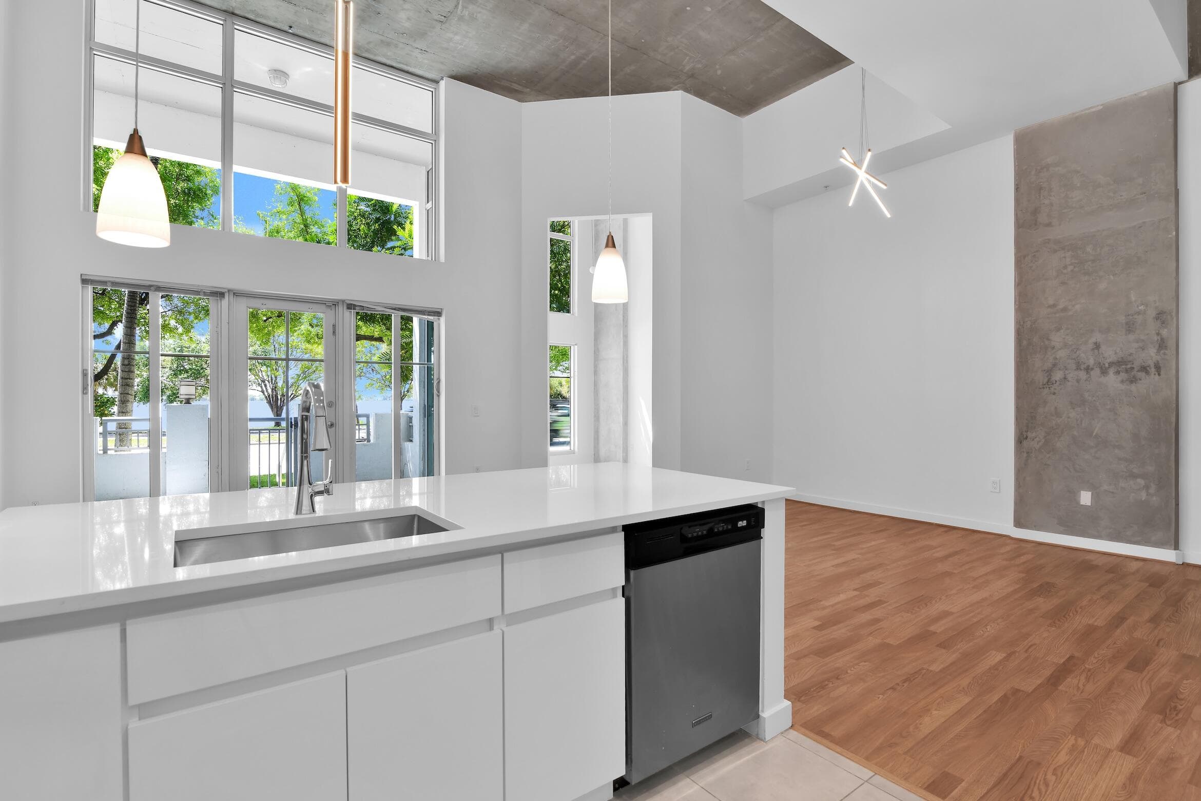 300 S Australian Avenue 125, West Palm Beach, FL 33401 18