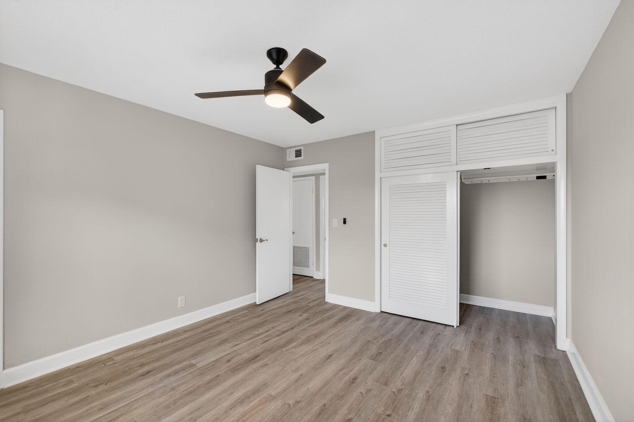 624 Southwind Circle 2, North Palm Beach, FL 33408 12