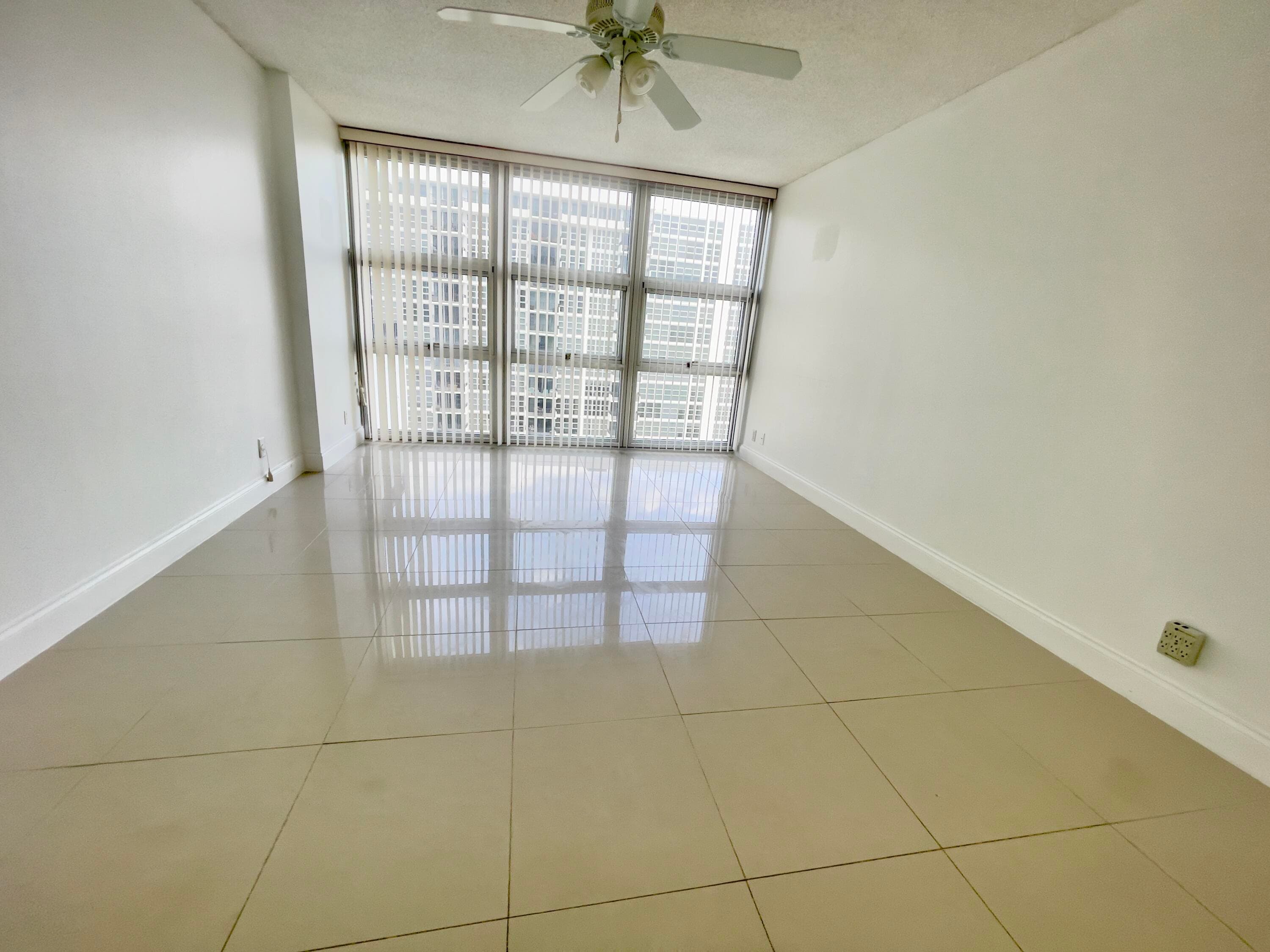 525 N Ocean Boulevard 1422, Pompano Beach, FL 33062 7