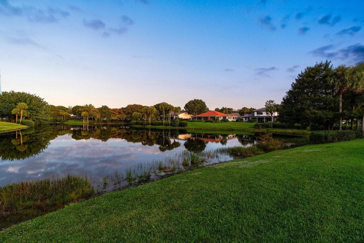 18 Bristol Lane, Boynton Beach, FL 33436 96