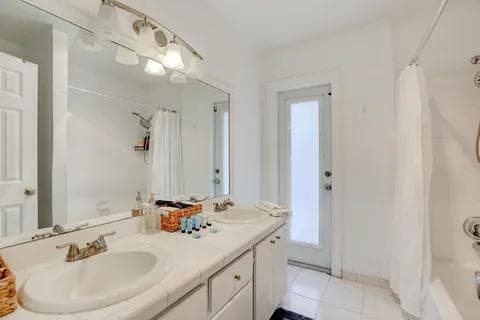 3170 NW 68th Court, Fort Lauderdale, FL 33309 25