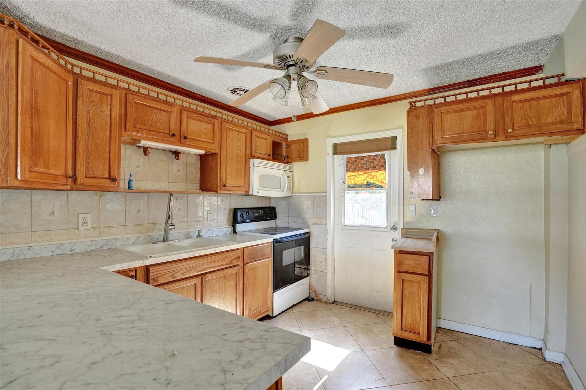 1560 NE 31st Court, Pompano Beach, FL 33064 7