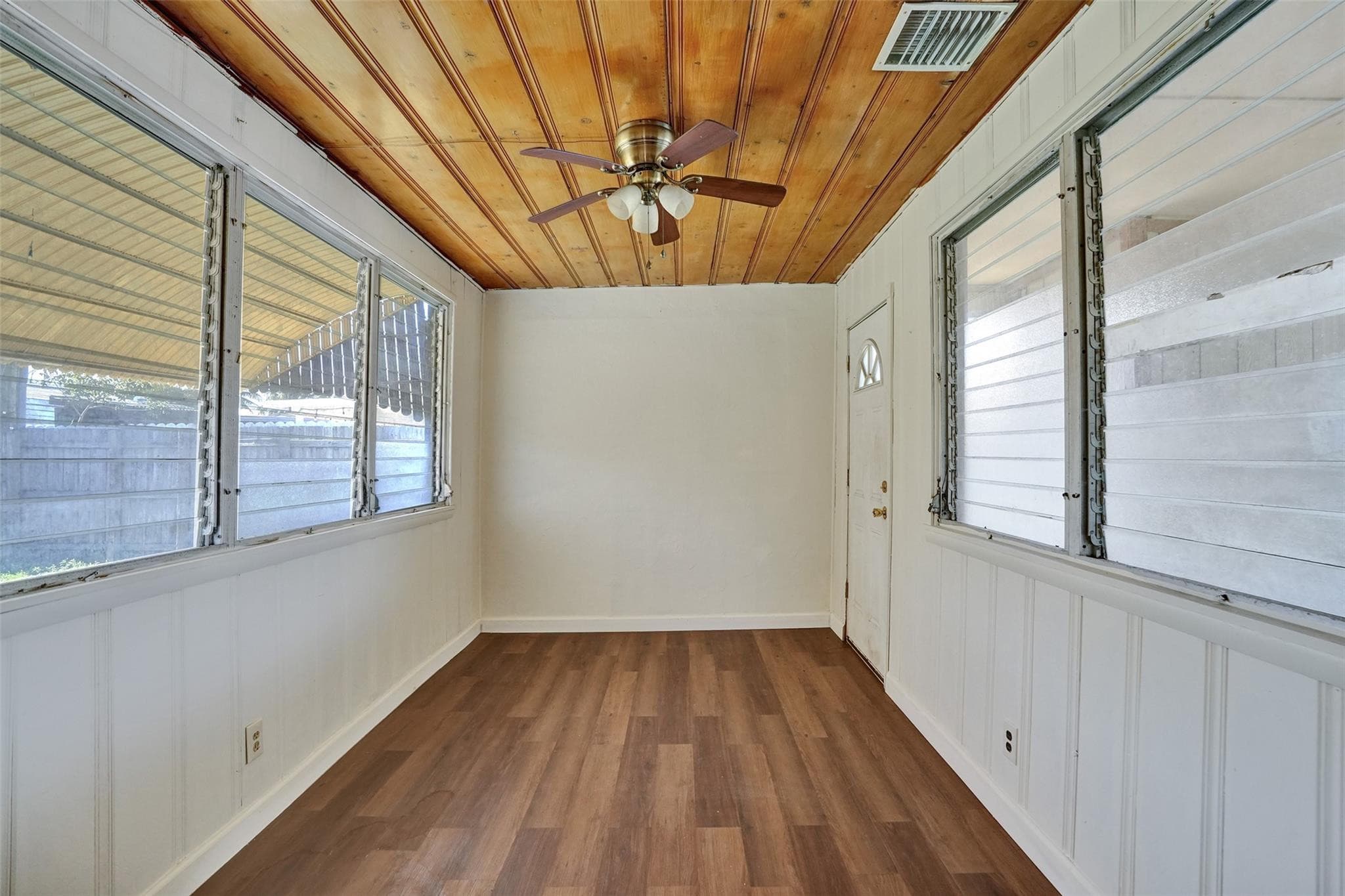 1560 NE 31st Court, Pompano Beach, FL 33064 10