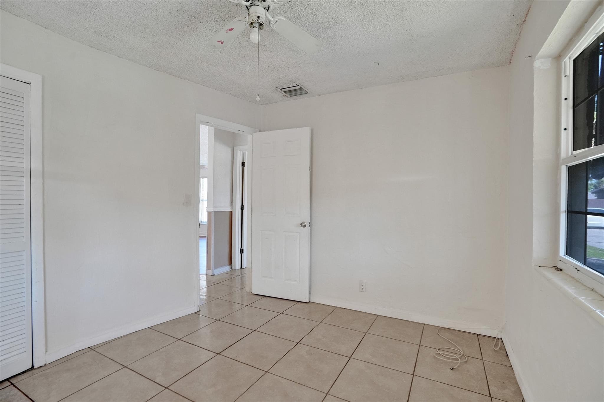 1560 NE 31st Court, Pompano Beach, FL 33064 23