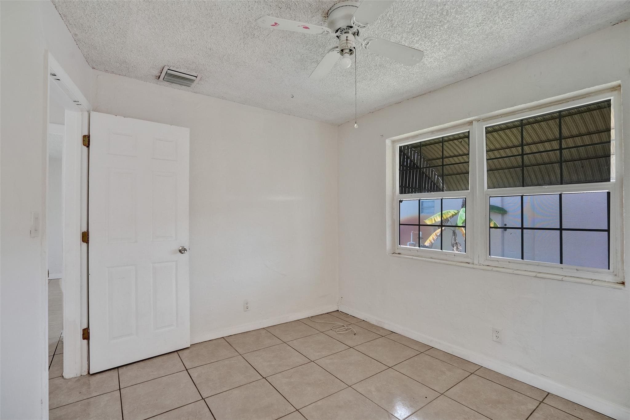 1560 NE 31st Court, Pompano Beach, FL 33064 24