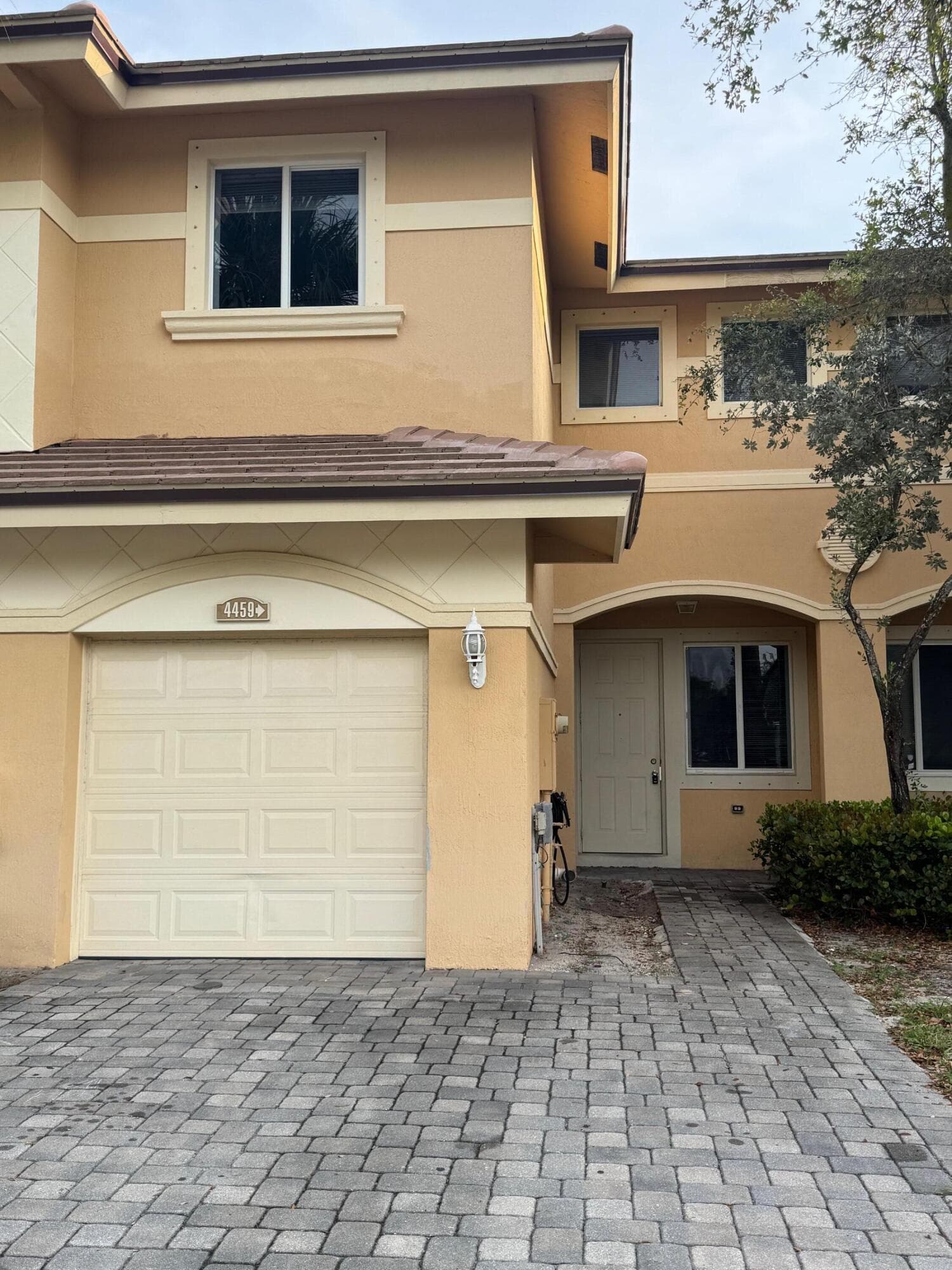 4459 Cotswold Hills Drive, Lake Worth Beach, FL 33461