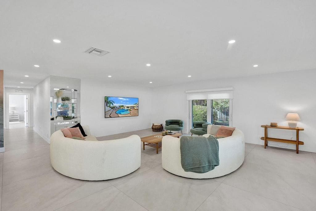 5581 NE 31st Avenue, Fort Lauderdale, FL 33308 17