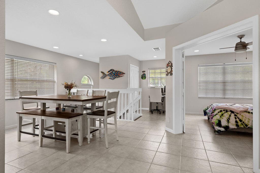 8050 Aberdeen Drive 202, Boynton Beach, FL 33472 9