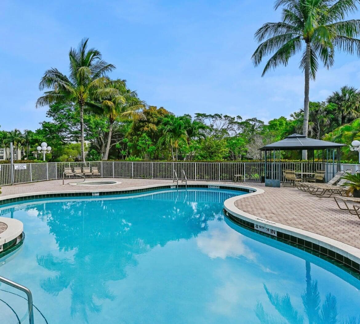 2455 Lindell Boulevard 3203, Delray Beach, FL 33444 23