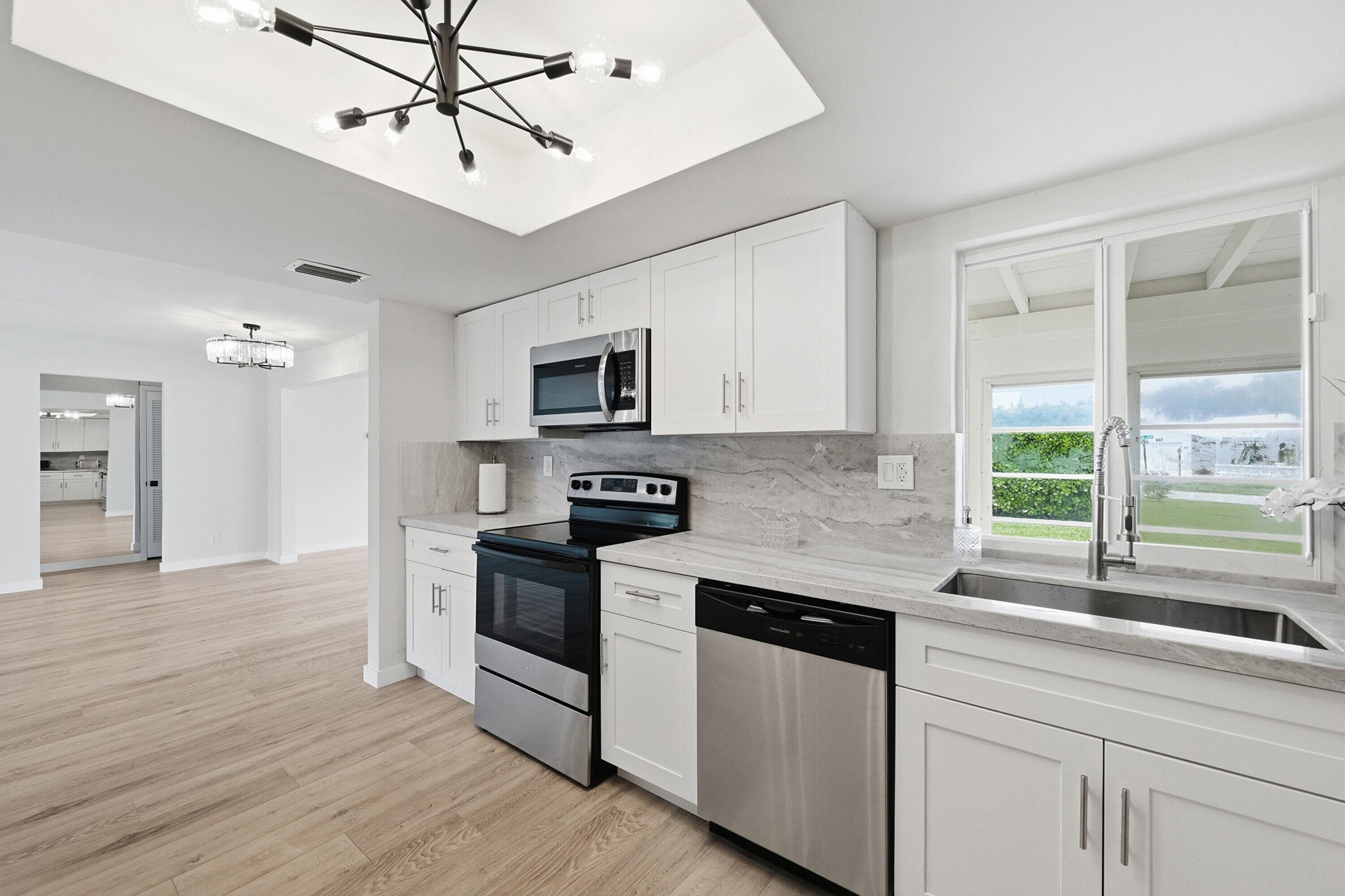 2631 W Golf Boulevard, Pompano Beach, FL 33064 14