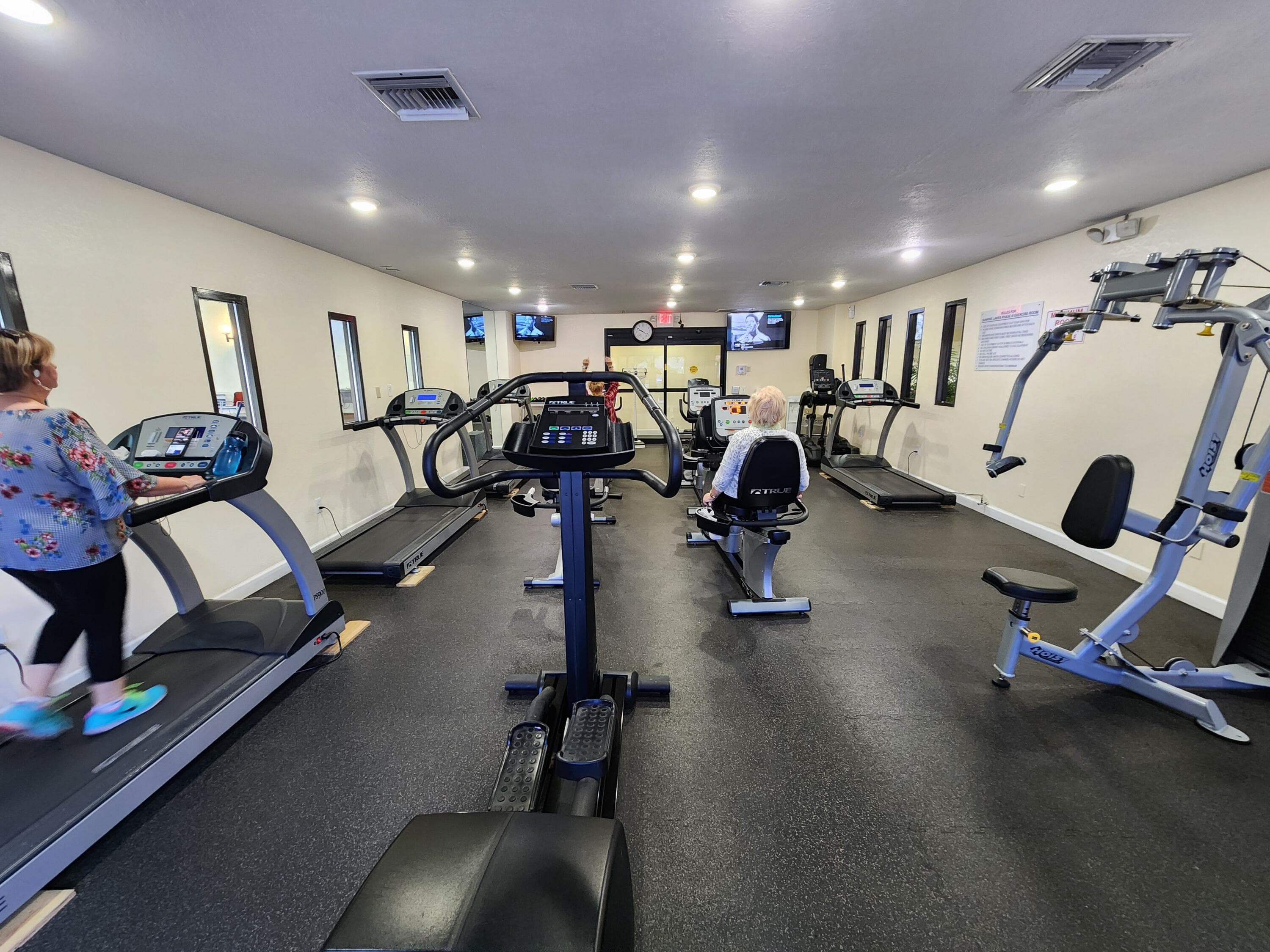 9501 Sunrise Lakes Boulevard 305, Sunrise, FL 33322 55